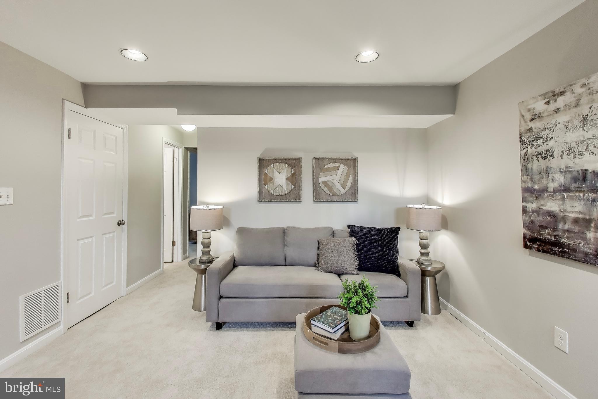 WOODGATE VILLAGE - Residential