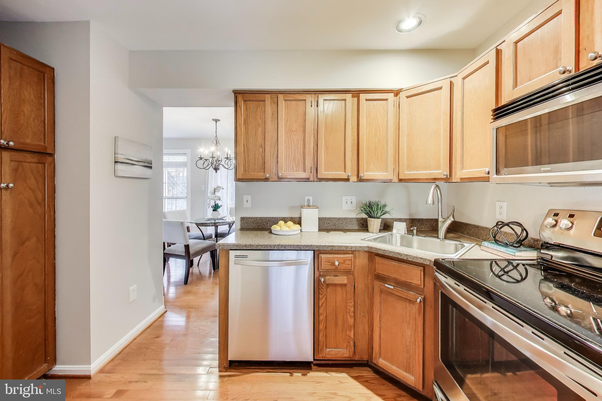 WOODGATE VILLAGE - Residential