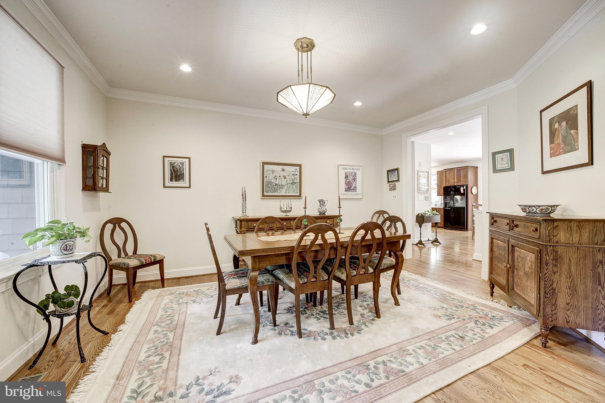 CHEVY CHASE - Residential