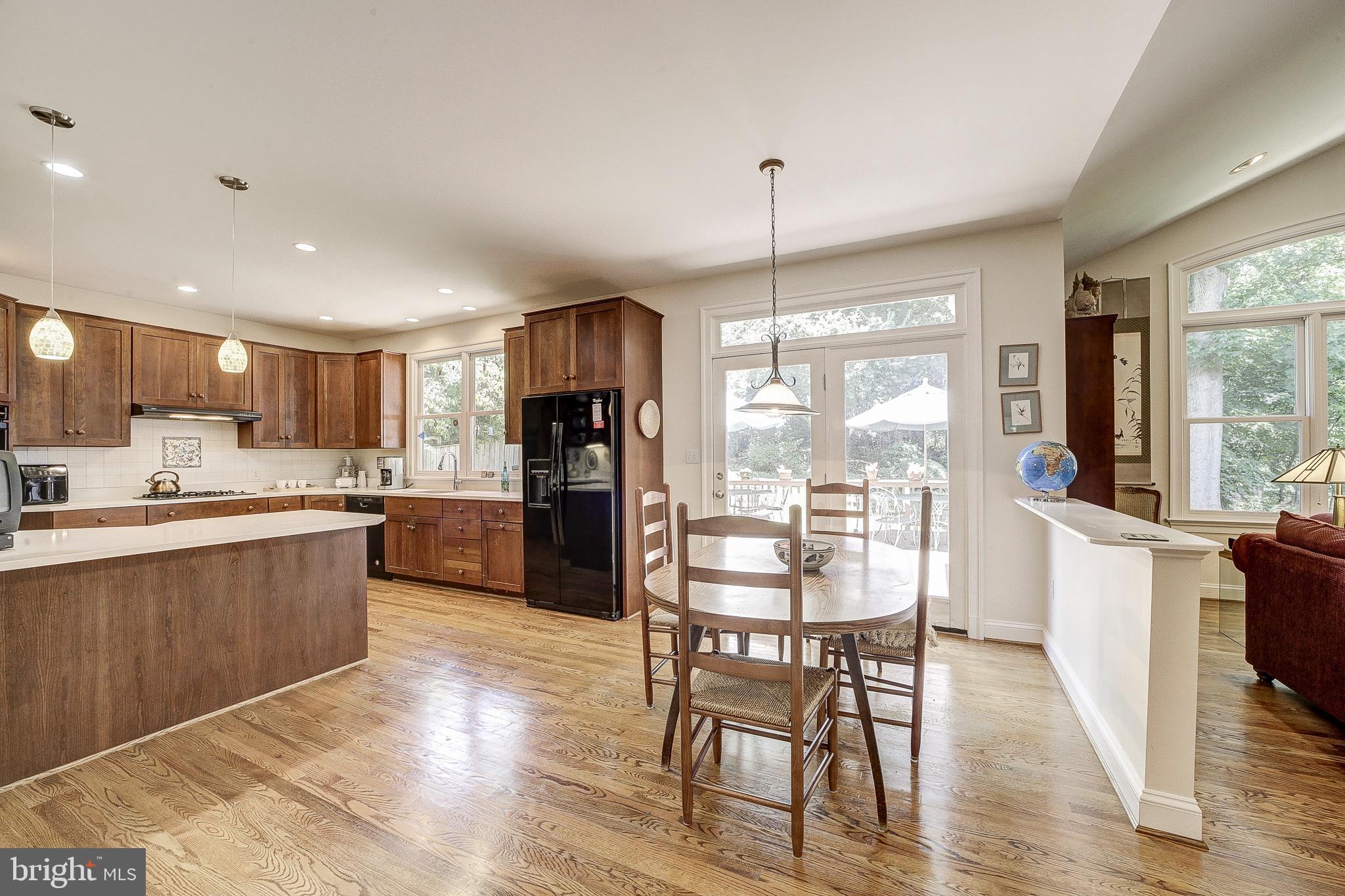 CHEVY CHASE - Residential