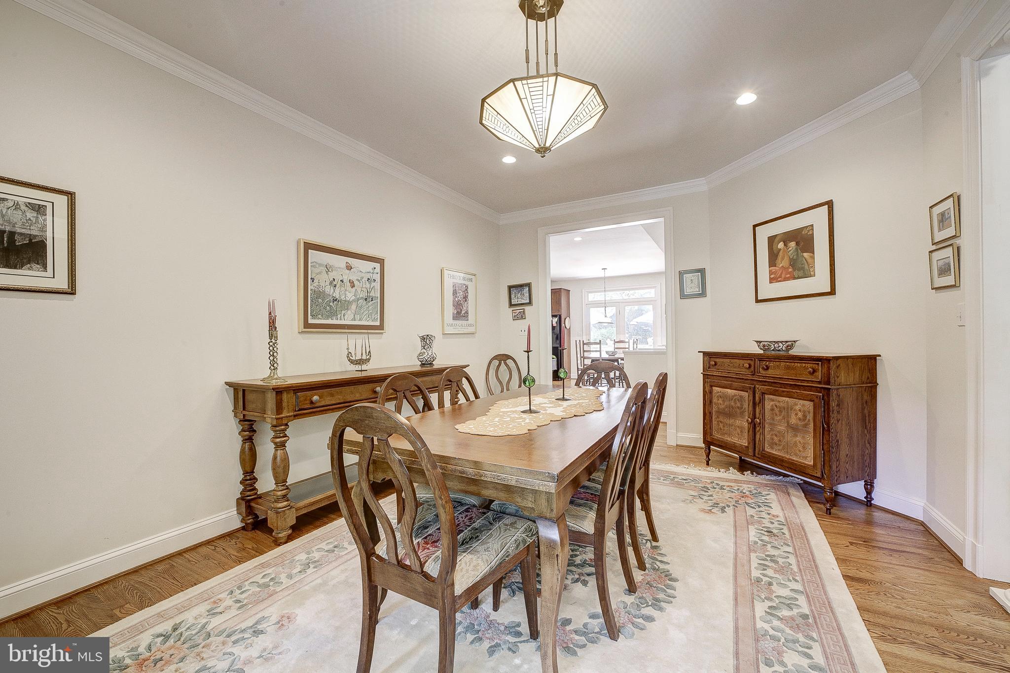 CHEVY CHASE - Residential