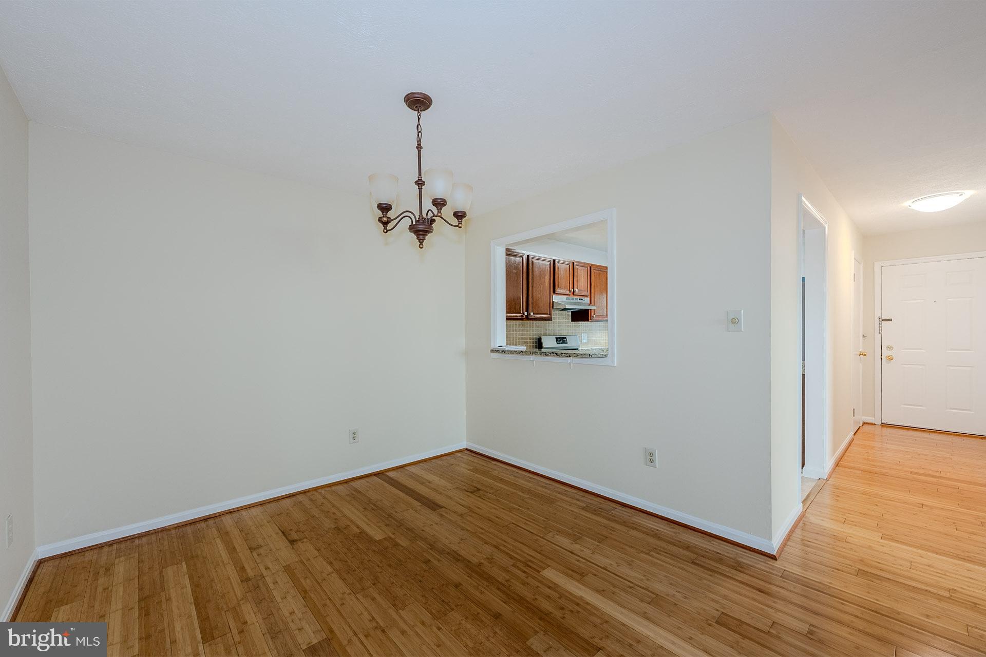 THE OAKTON - Residential