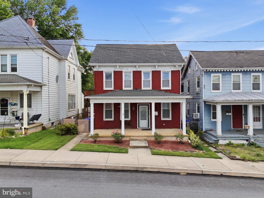 Photo of 222 N Main Street, JACOBUS, PA 17407 (MLS # PAYK2111082)