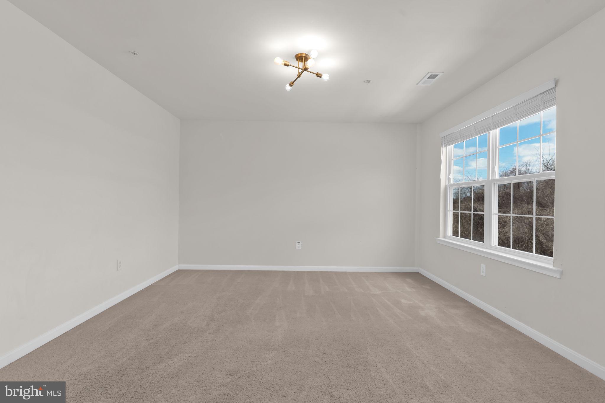 PRINCE FREDERICK CROSSING - Residential