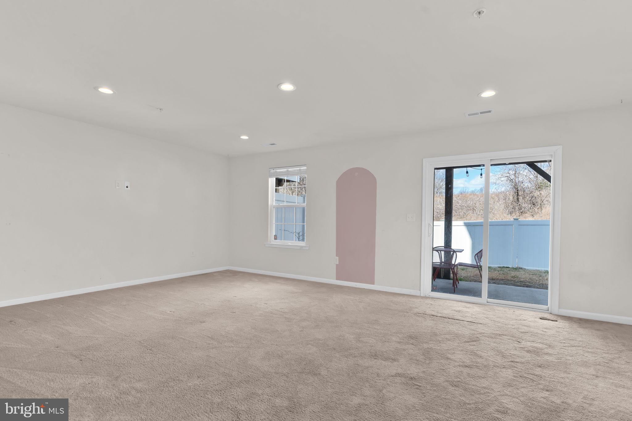 PRINCE FREDERICK CROSSING - Residential