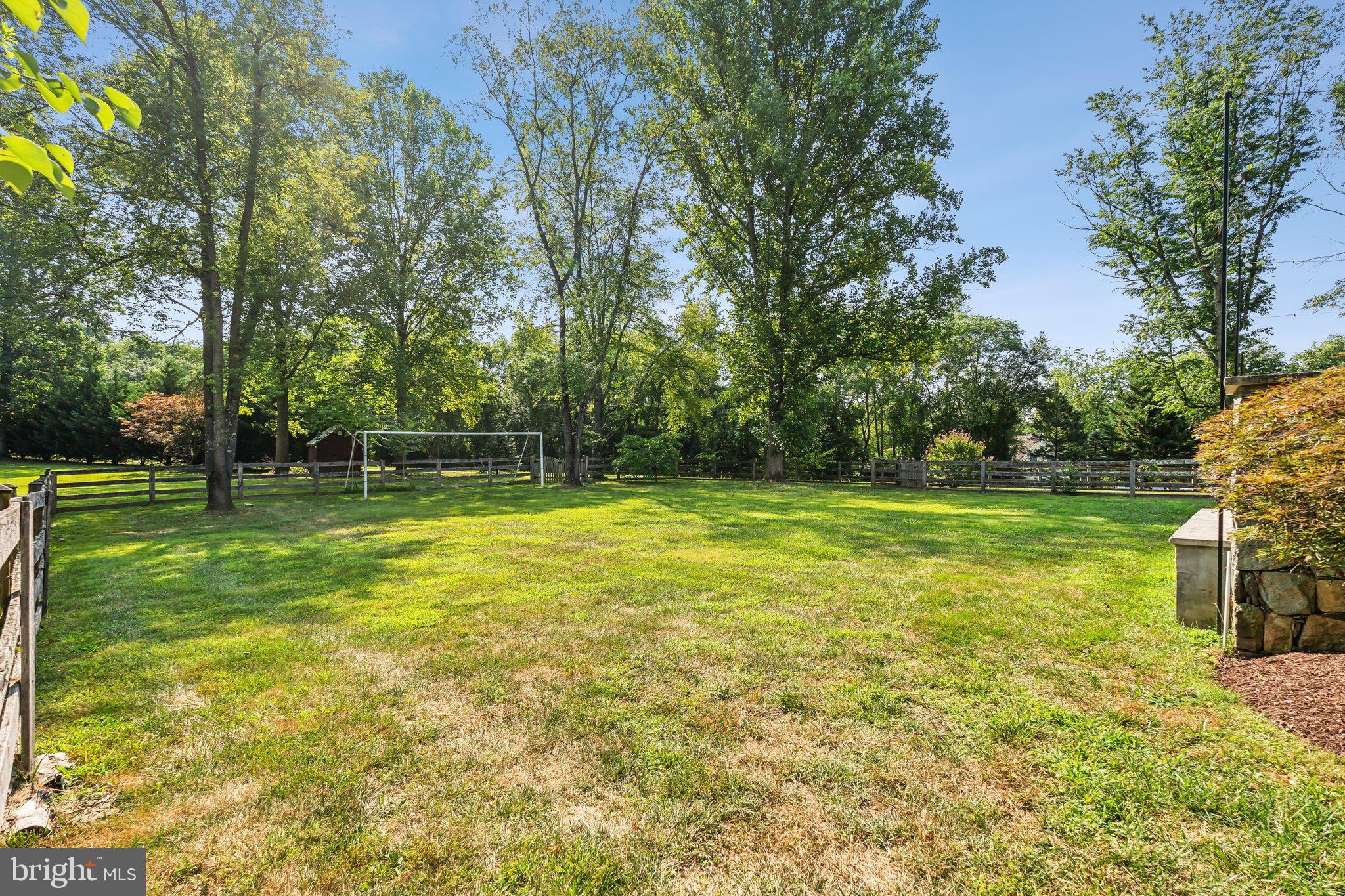 GOSHEN HUNT HILLS - Residential