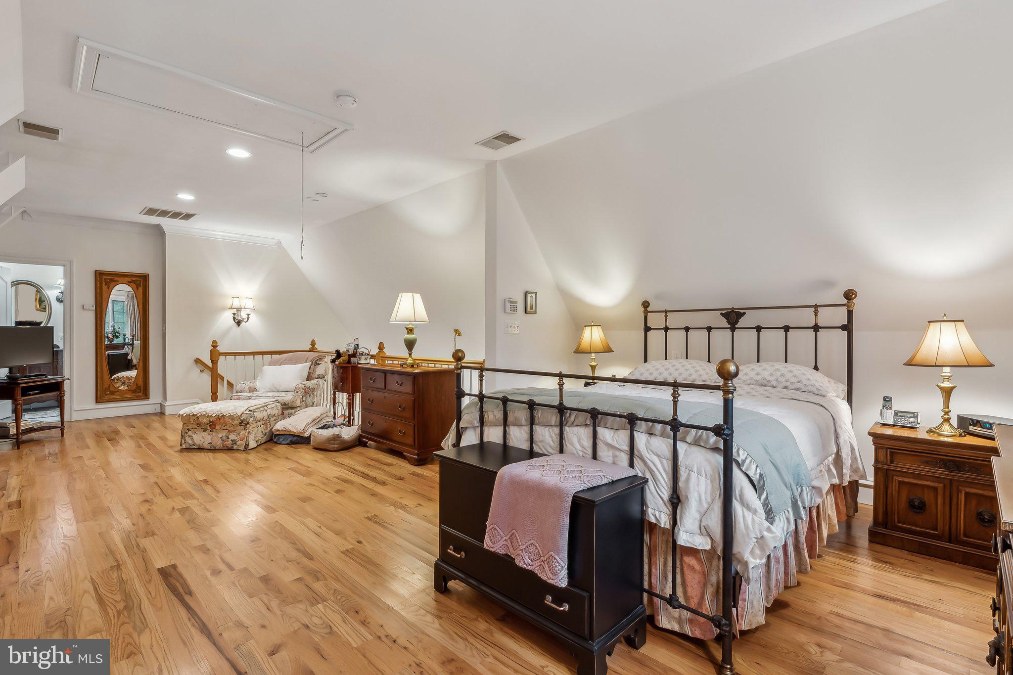 GOSHEN HUNT HILLS - Residential