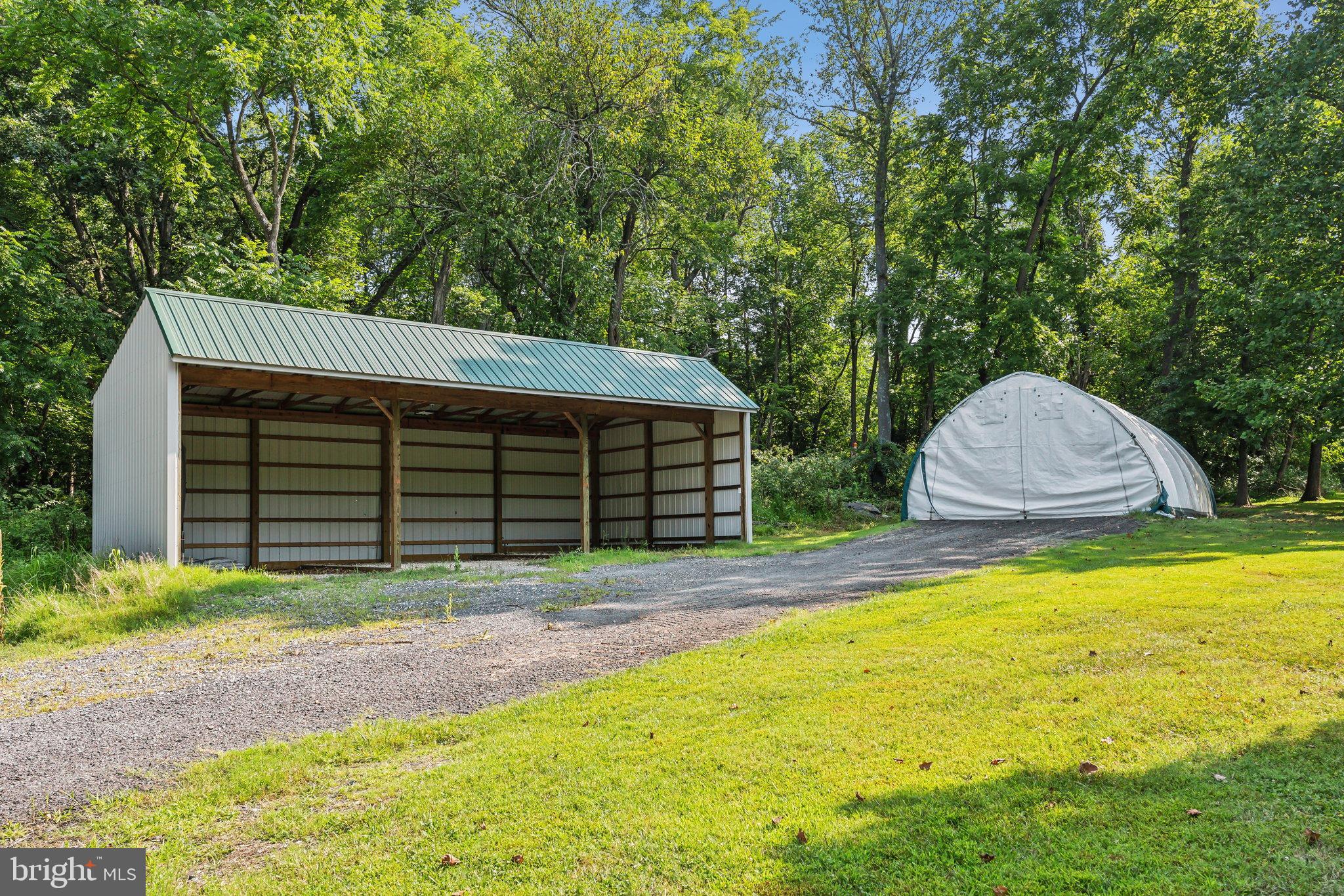 GOSHEN HUNT HILLS - Residential
