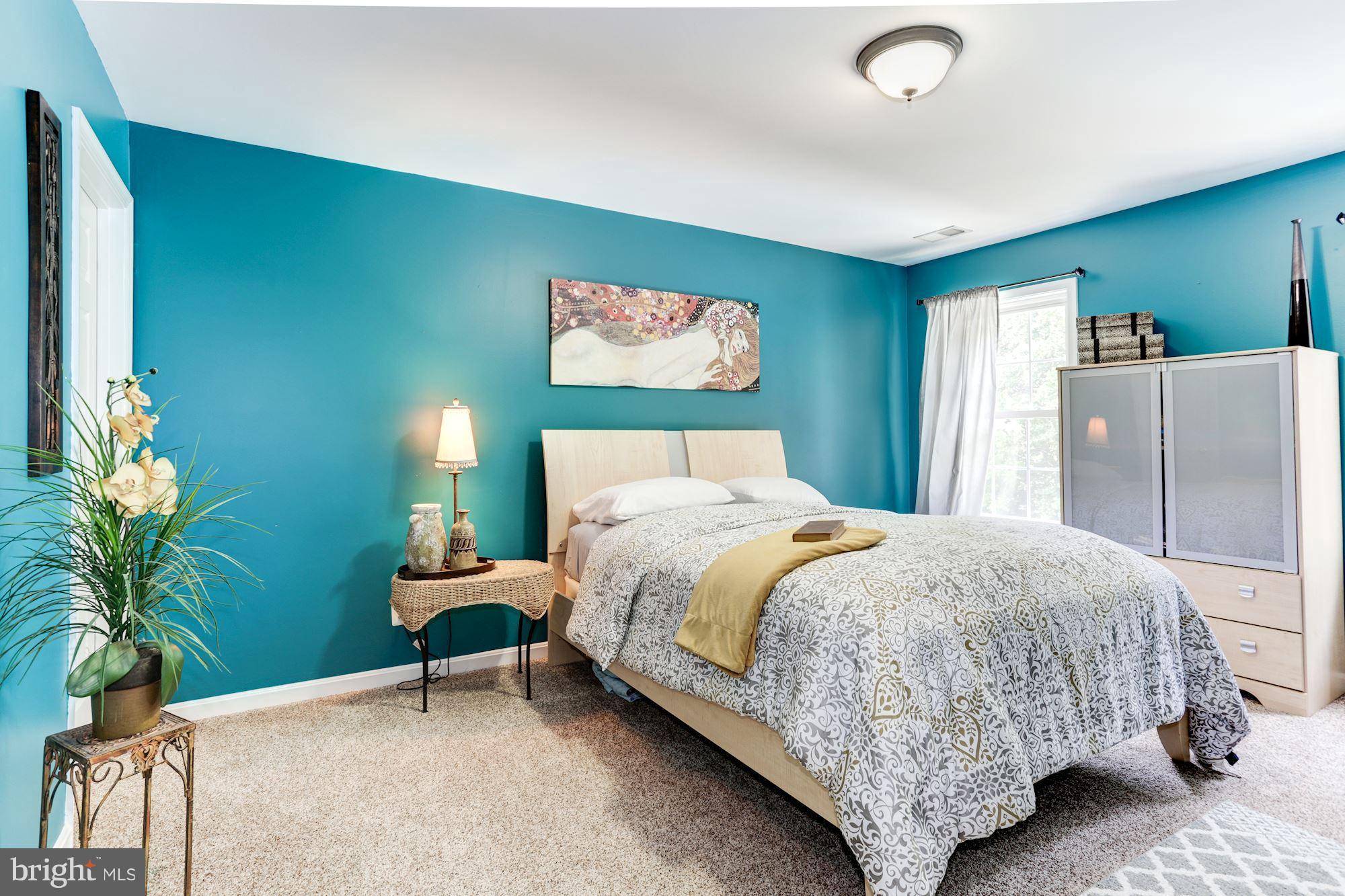 CHINQUAPIN RIDGE - Residential