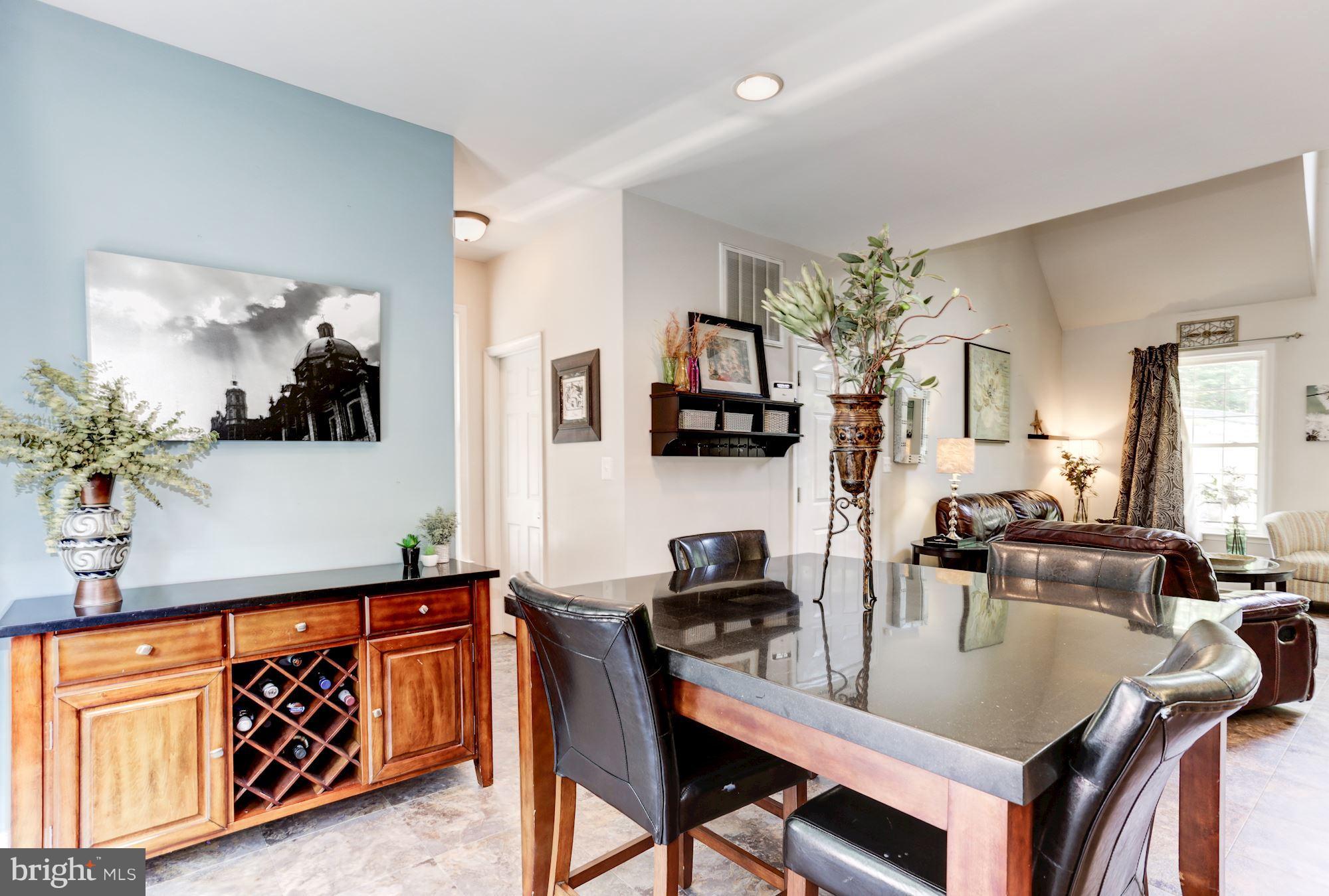 CHINQUAPIN RIDGE - Residential