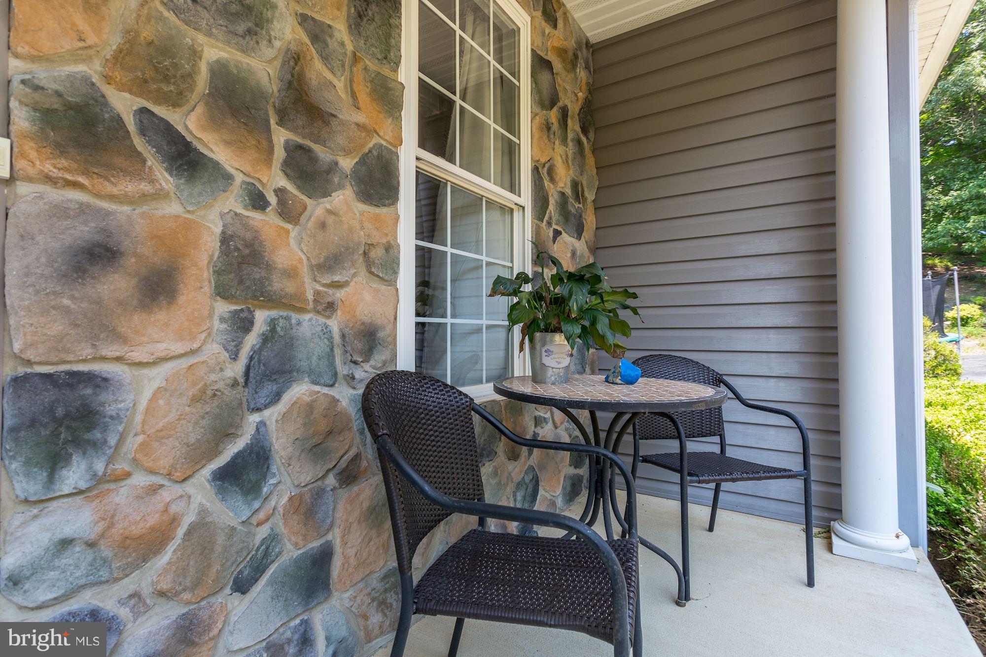 CHINQUAPIN RIDGE - Residential