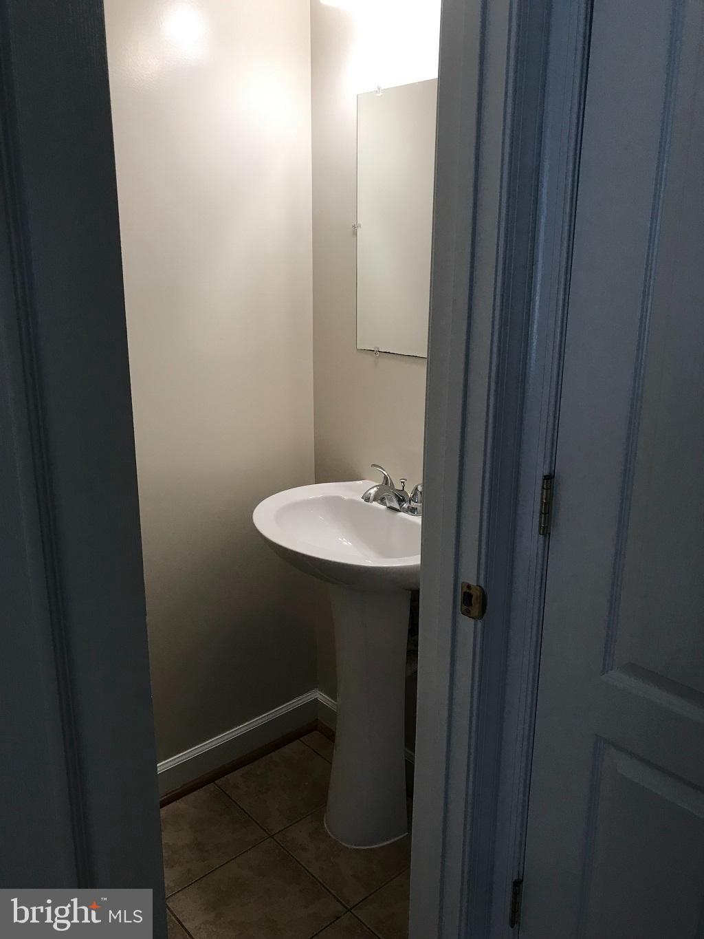 HIGHLANDS AT METRO SQUARE - Residential Lease