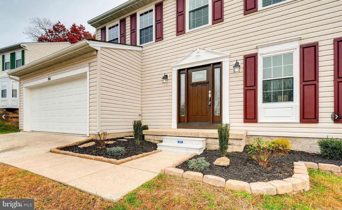 3125 LAUREL VIEW DRIVE