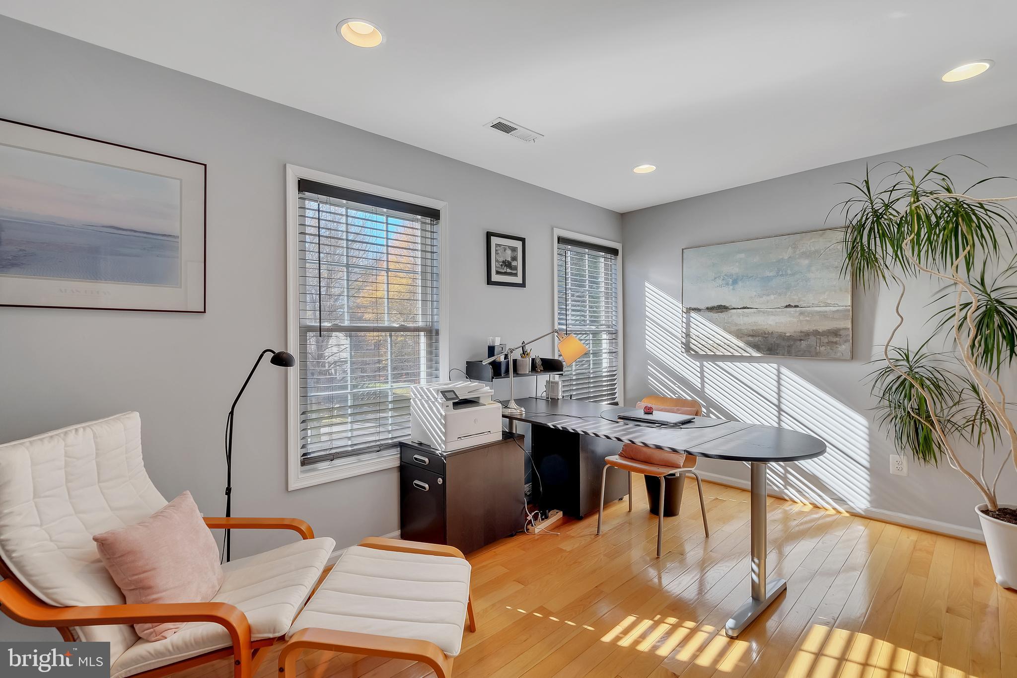 THE WILLOWS - Residential