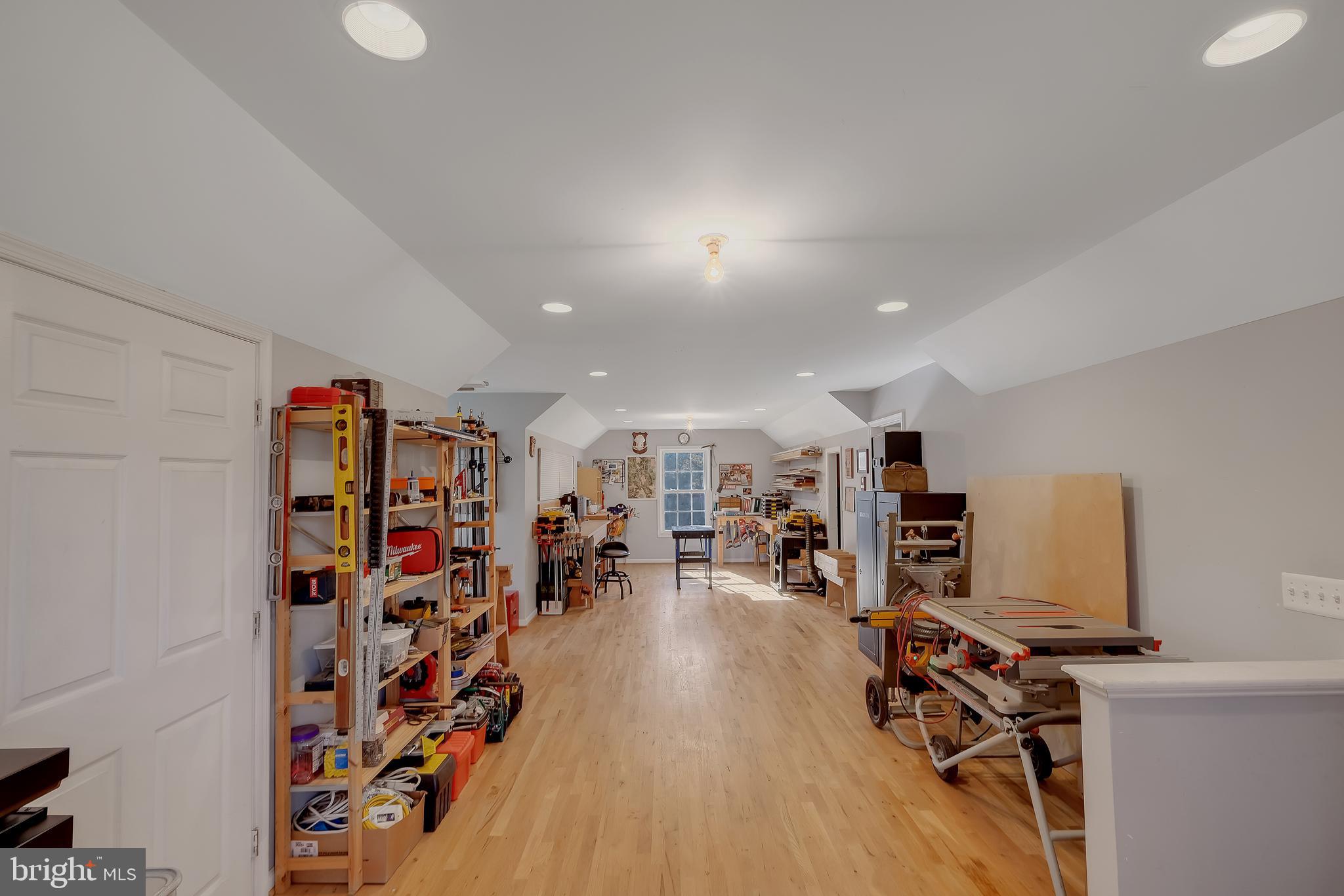 THE WILLOWS - Residential