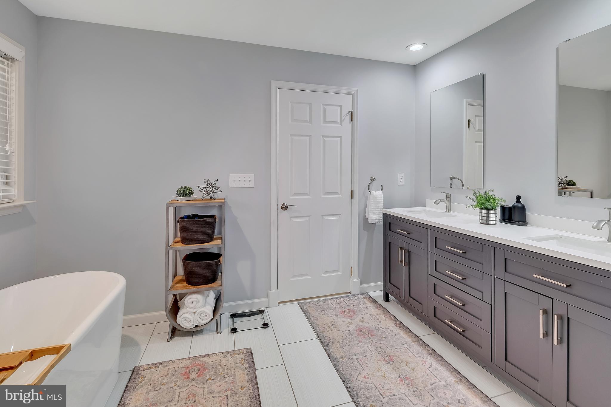 THE WILLOWS - Residential