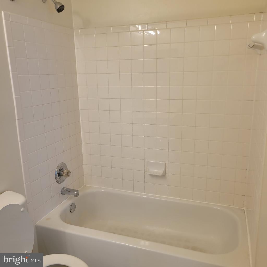 GREENBRIER HILLS - Residential Lease