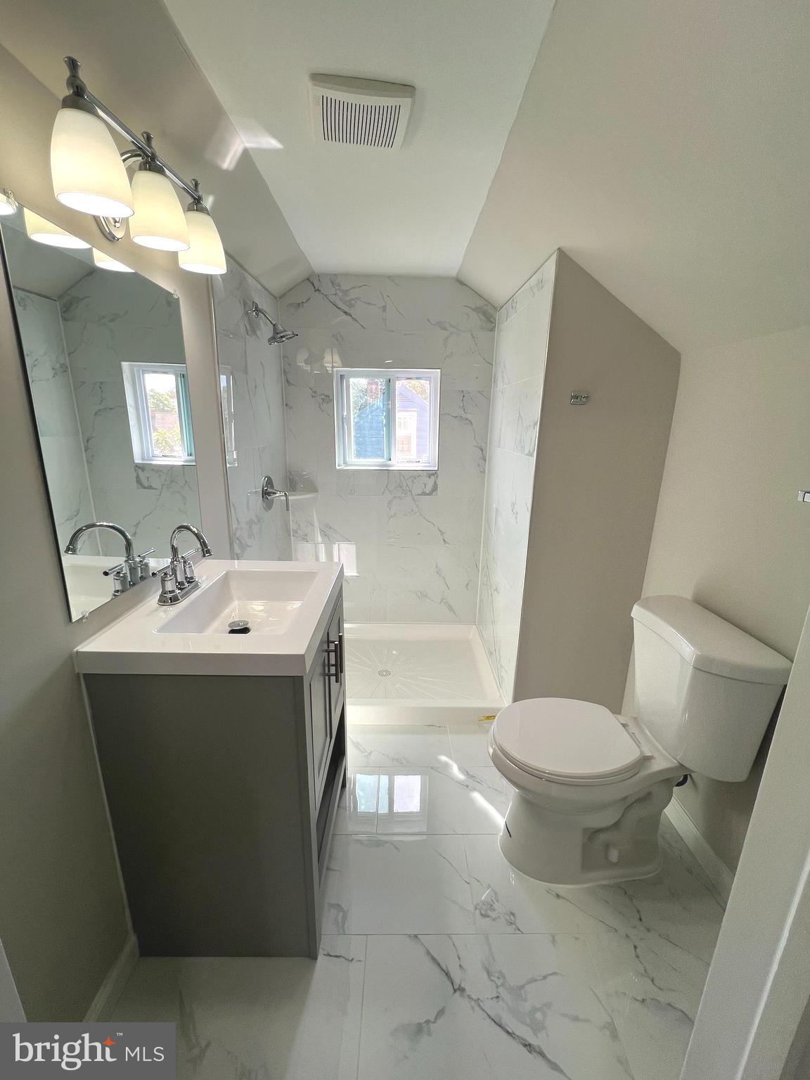 MARTINDALE - Residential Lease