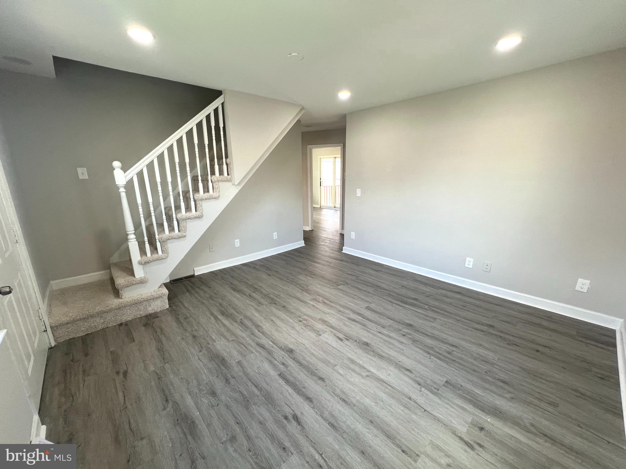 MARTINDALE - Residential Lease