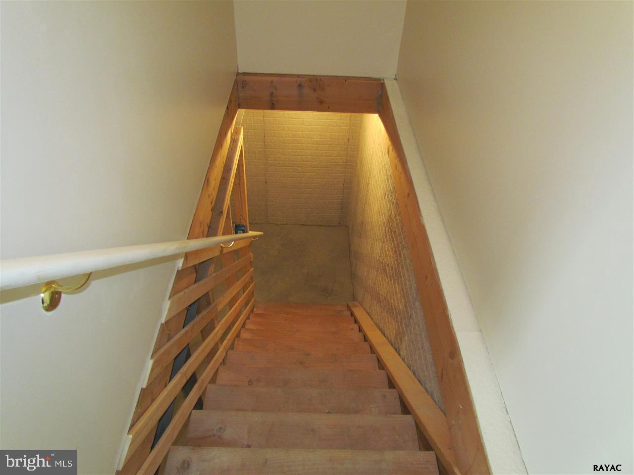 JACKSON HEIGHTS - Residential