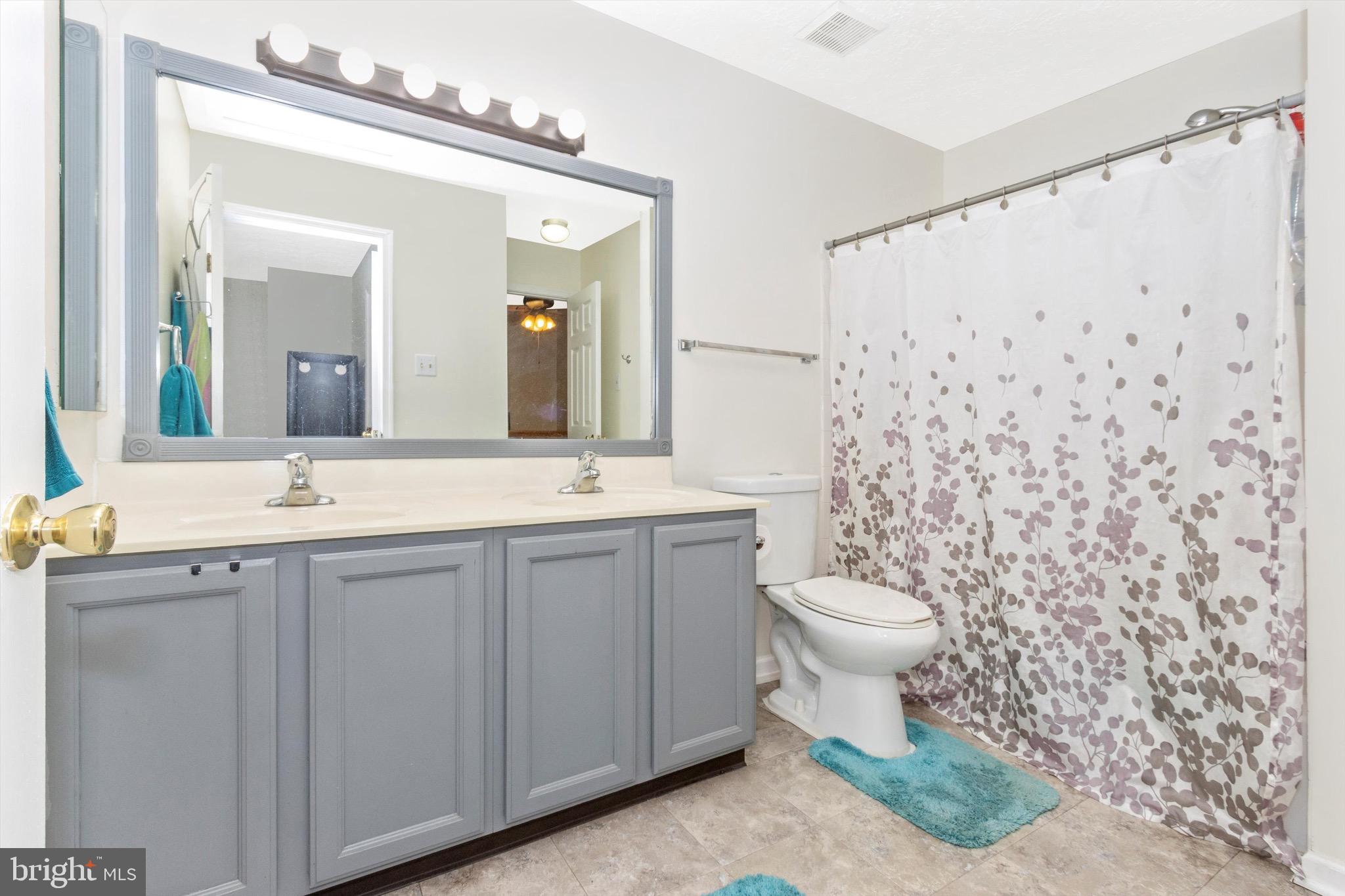 FREDERICKTOWNE VILLAGE - Residential