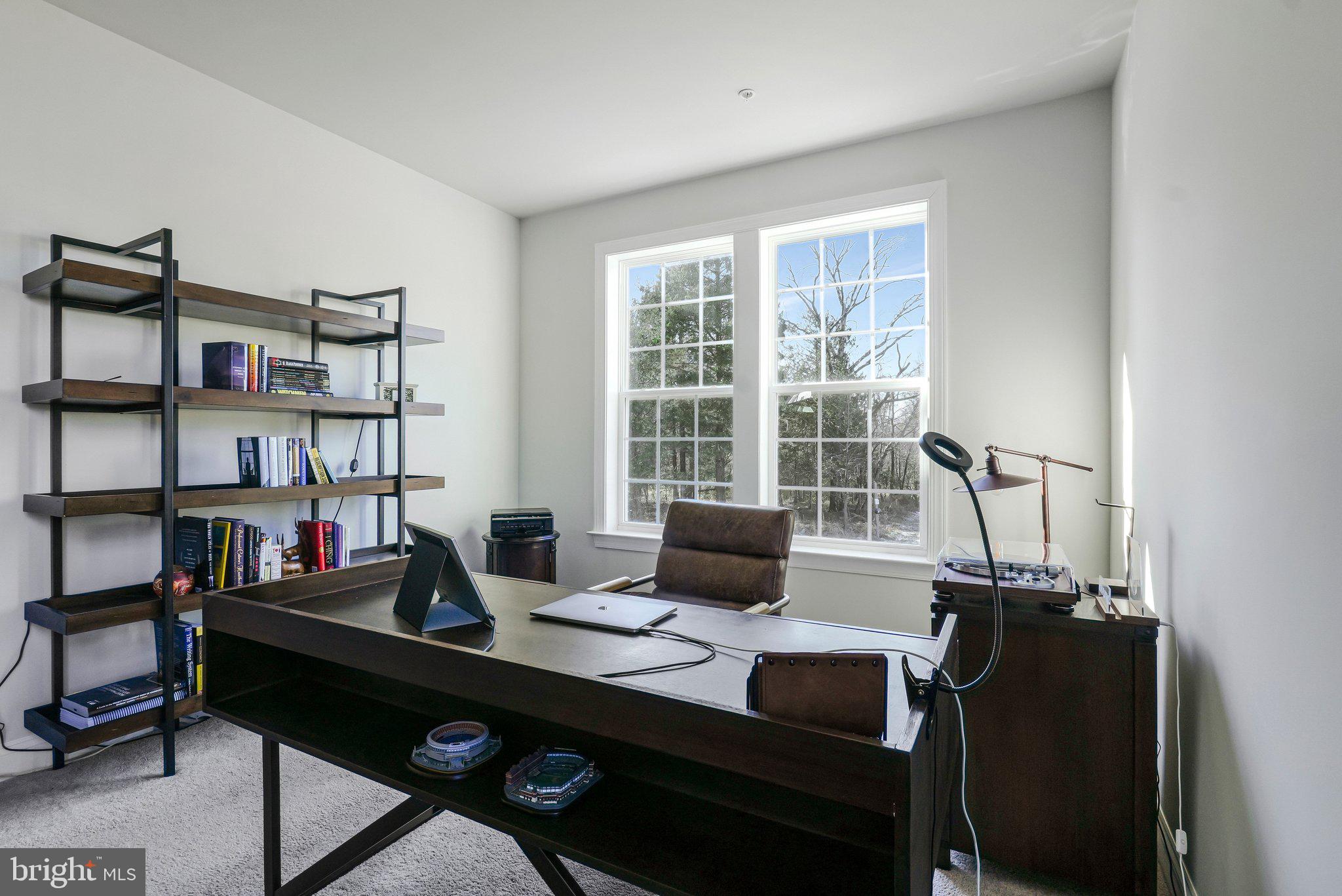 SPRING RIDGE - Residential