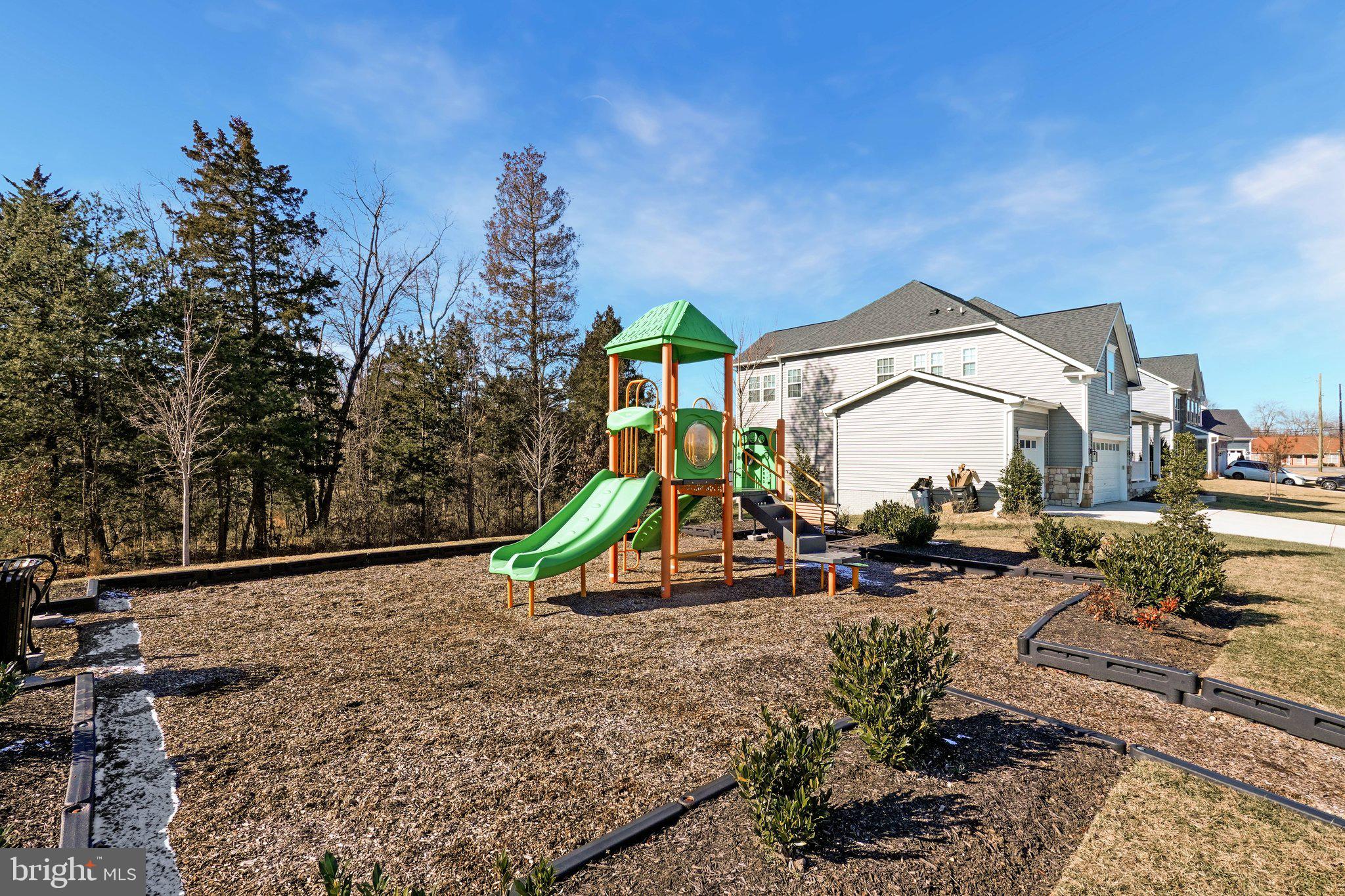 SPRING RIDGE - Residential