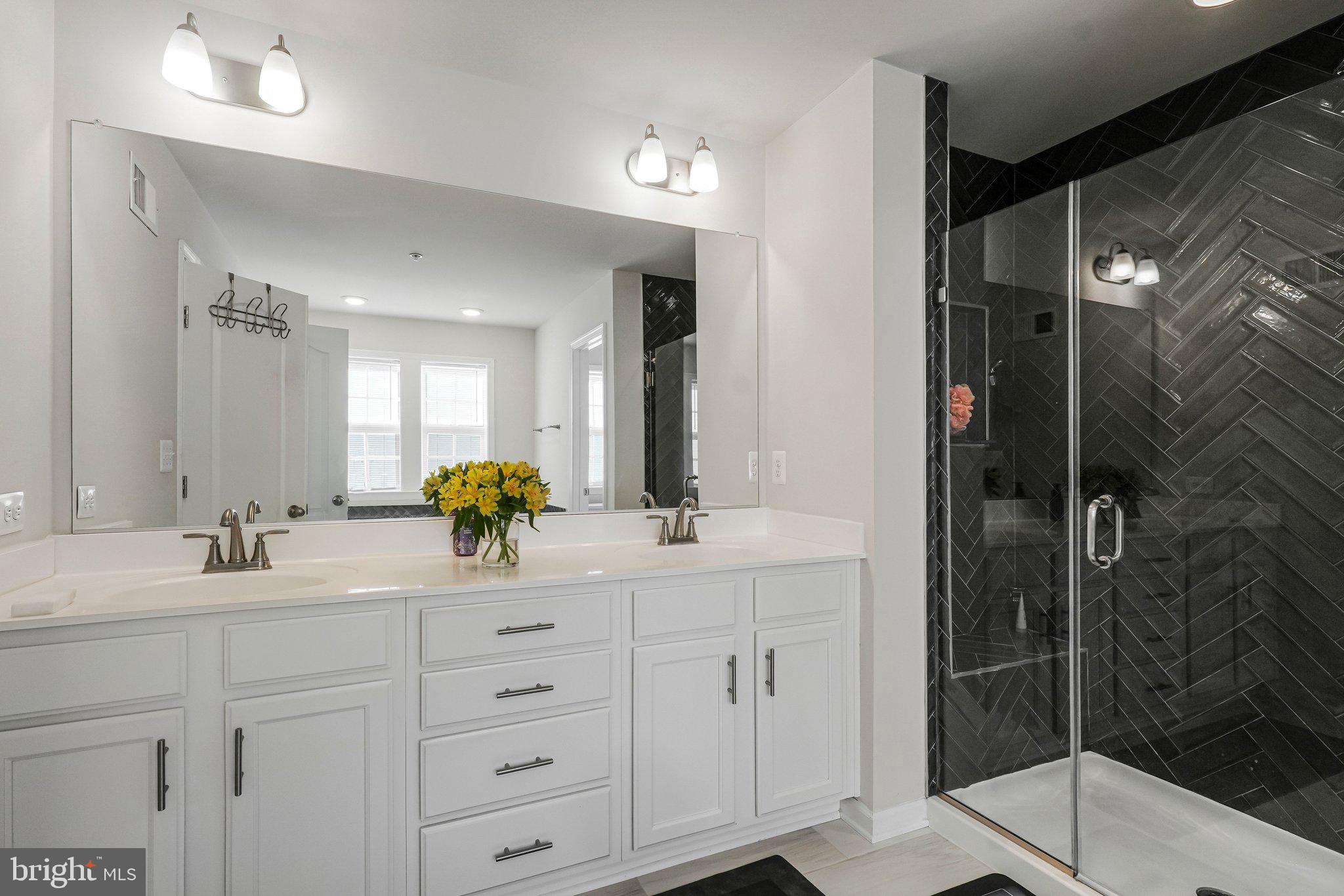 SPRING RIDGE - Residential