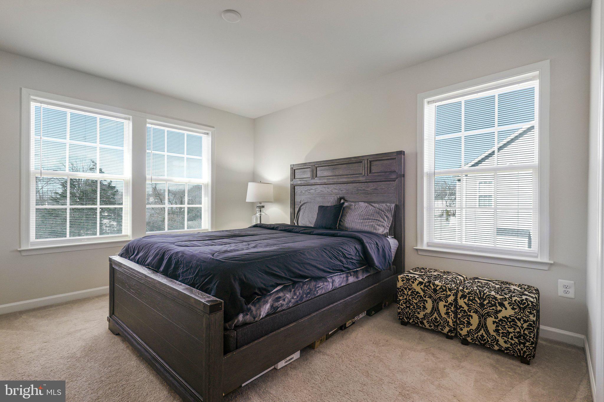 SPRING RIDGE - Residential