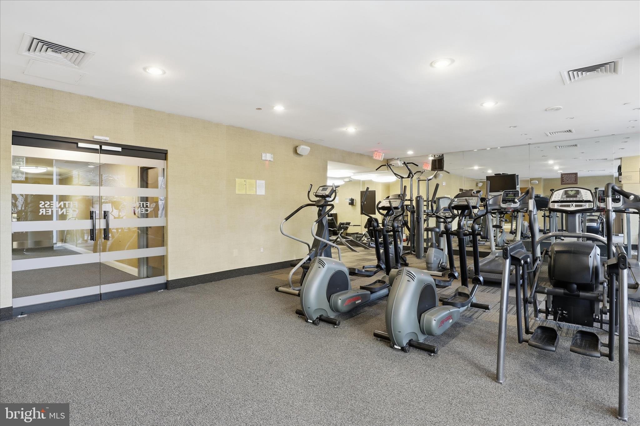 GROSVENOR PARK - Residential