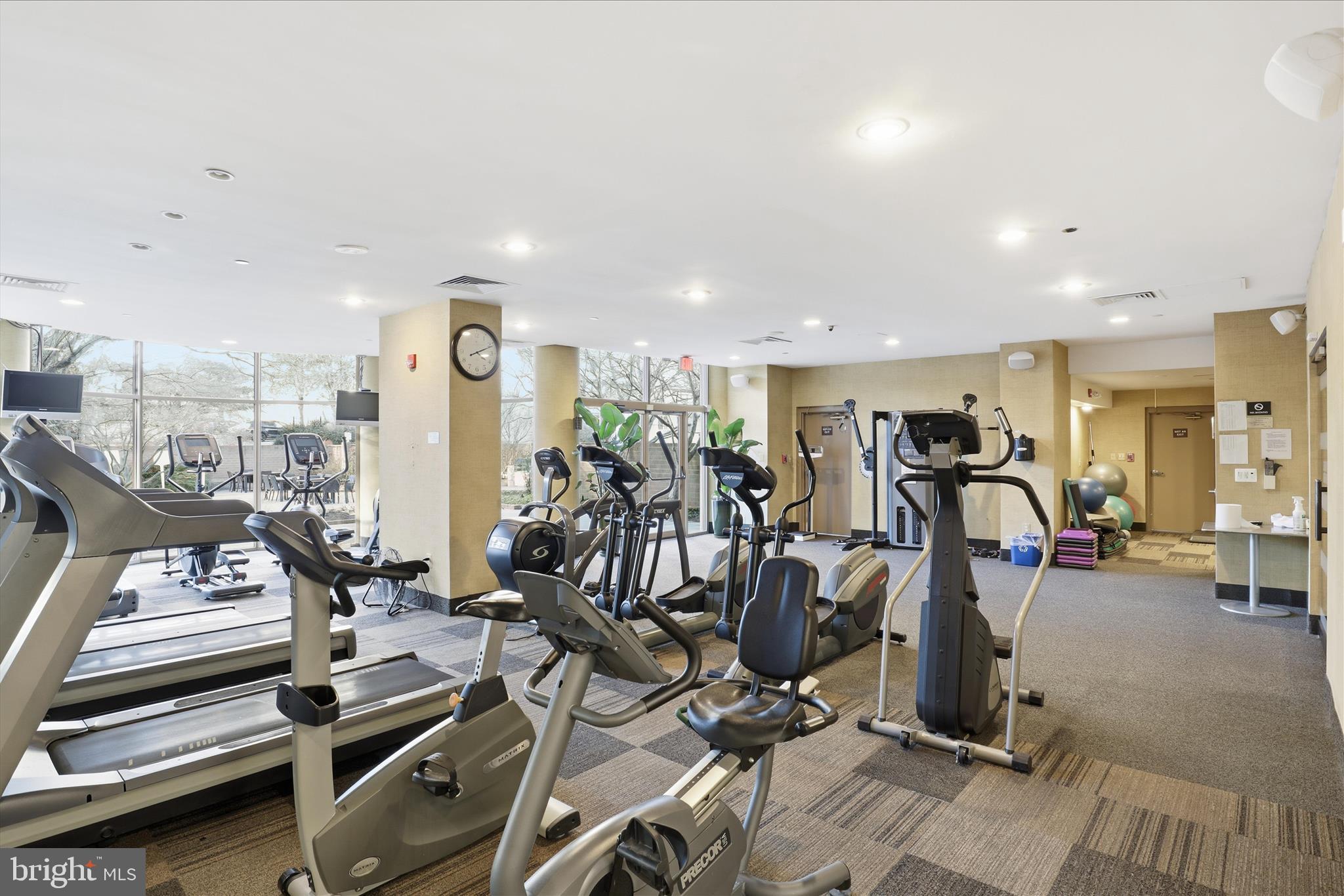 GROSVENOR PARK - Residential