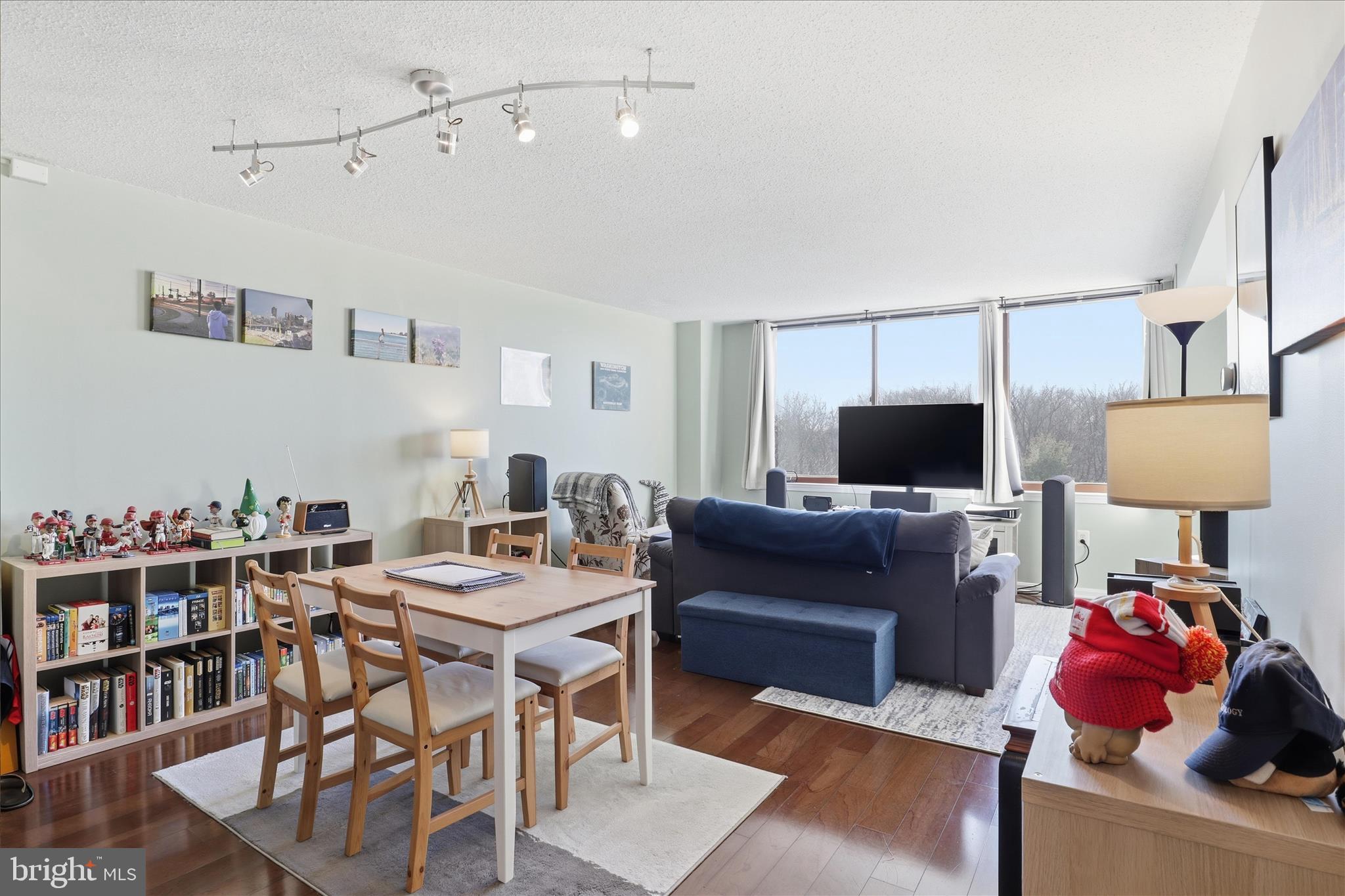 GROSVENOR PARK - Residential