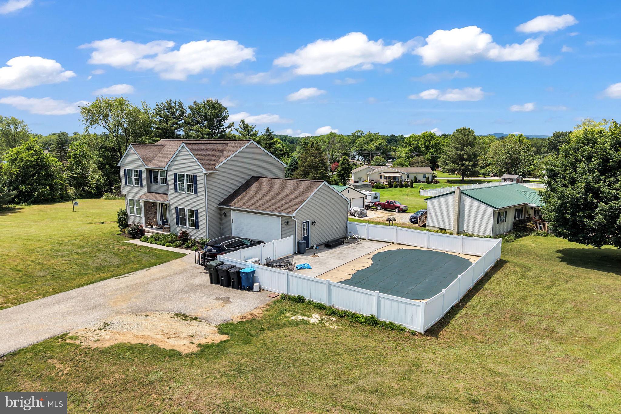 21 WADSWORTH DRIVE