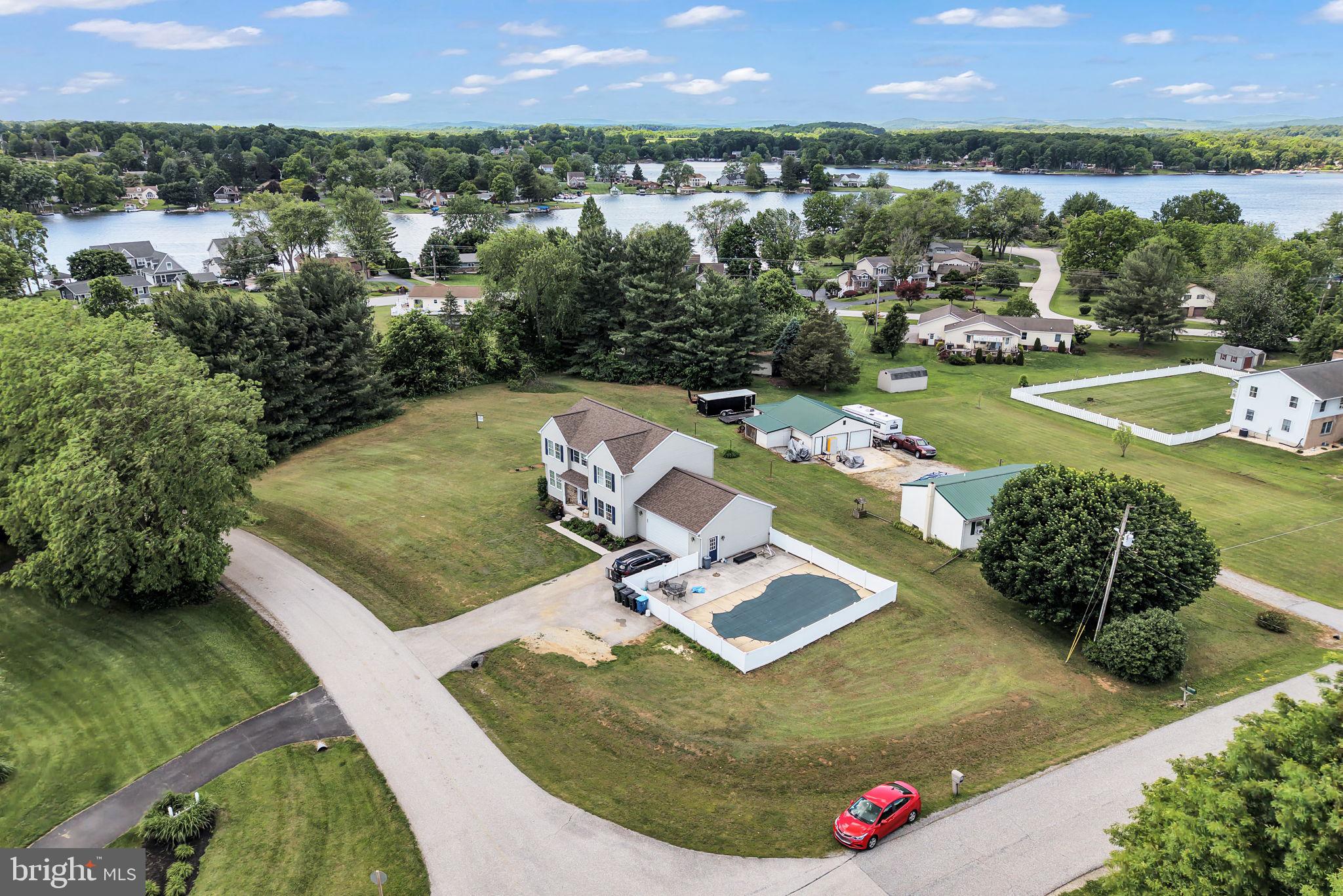 21 WADSWORTH DRIVE