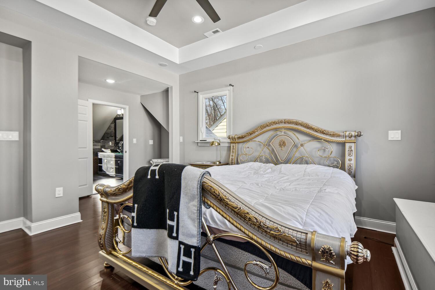 NORWOOD HEIGHTS - Residential Lease