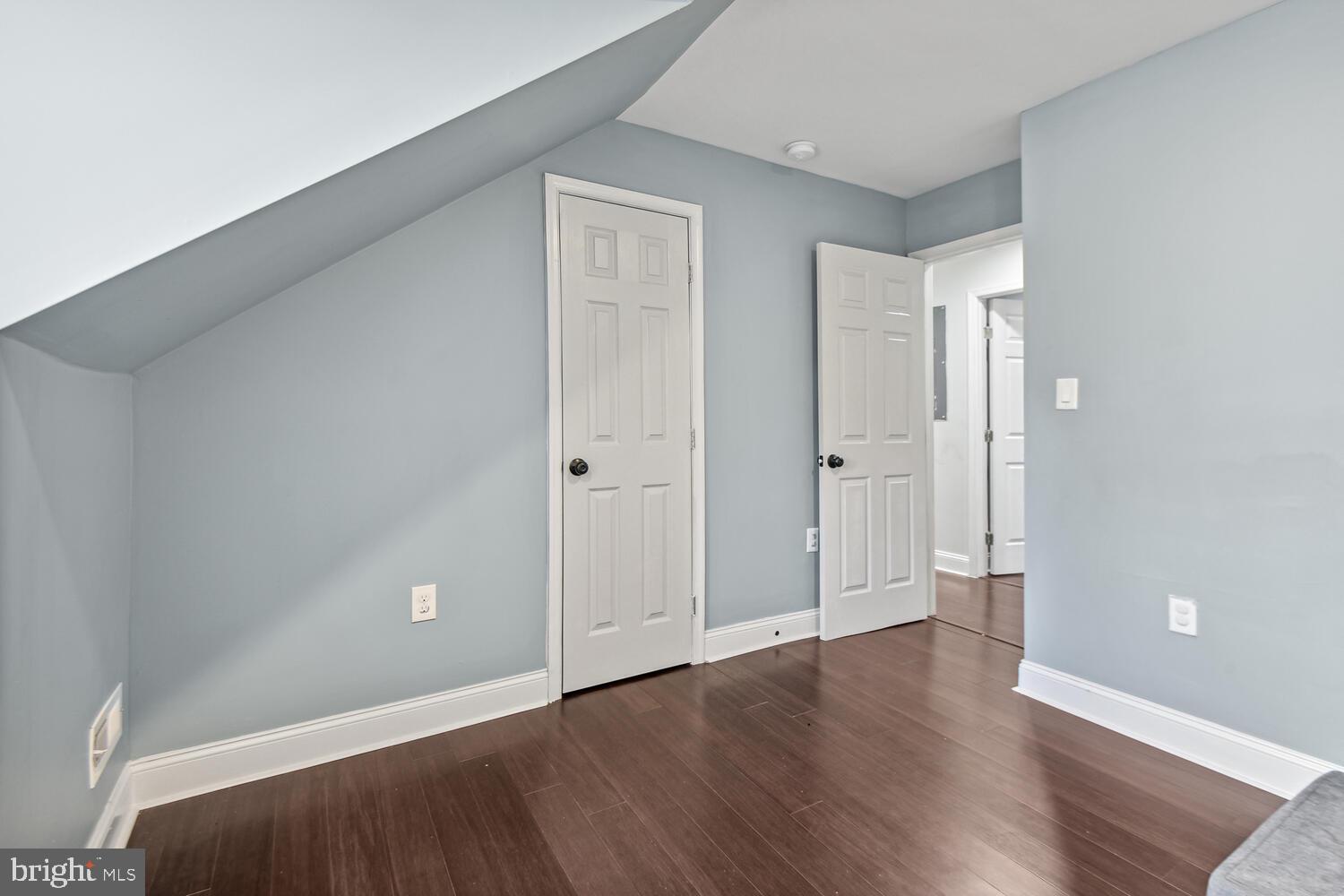 NORWOOD HEIGHTS - Residential Lease