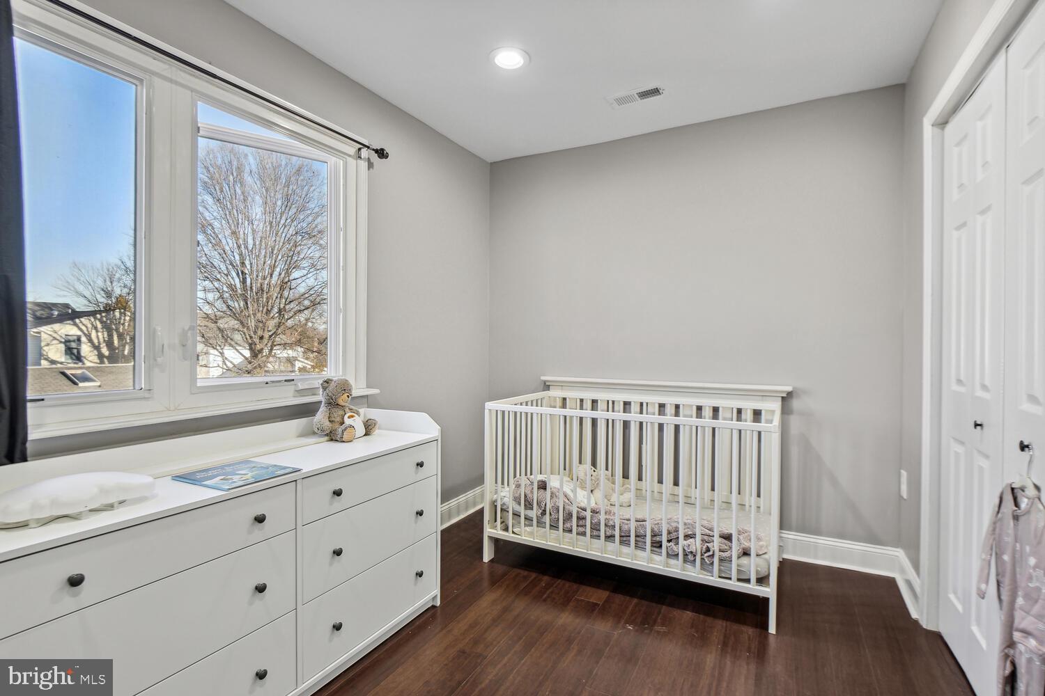 NORWOOD HEIGHTS - Residential Lease