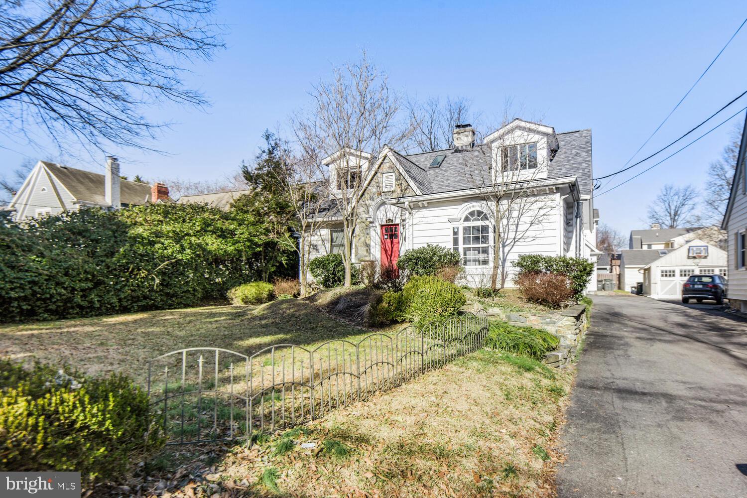 4415 BRADLEY LANE