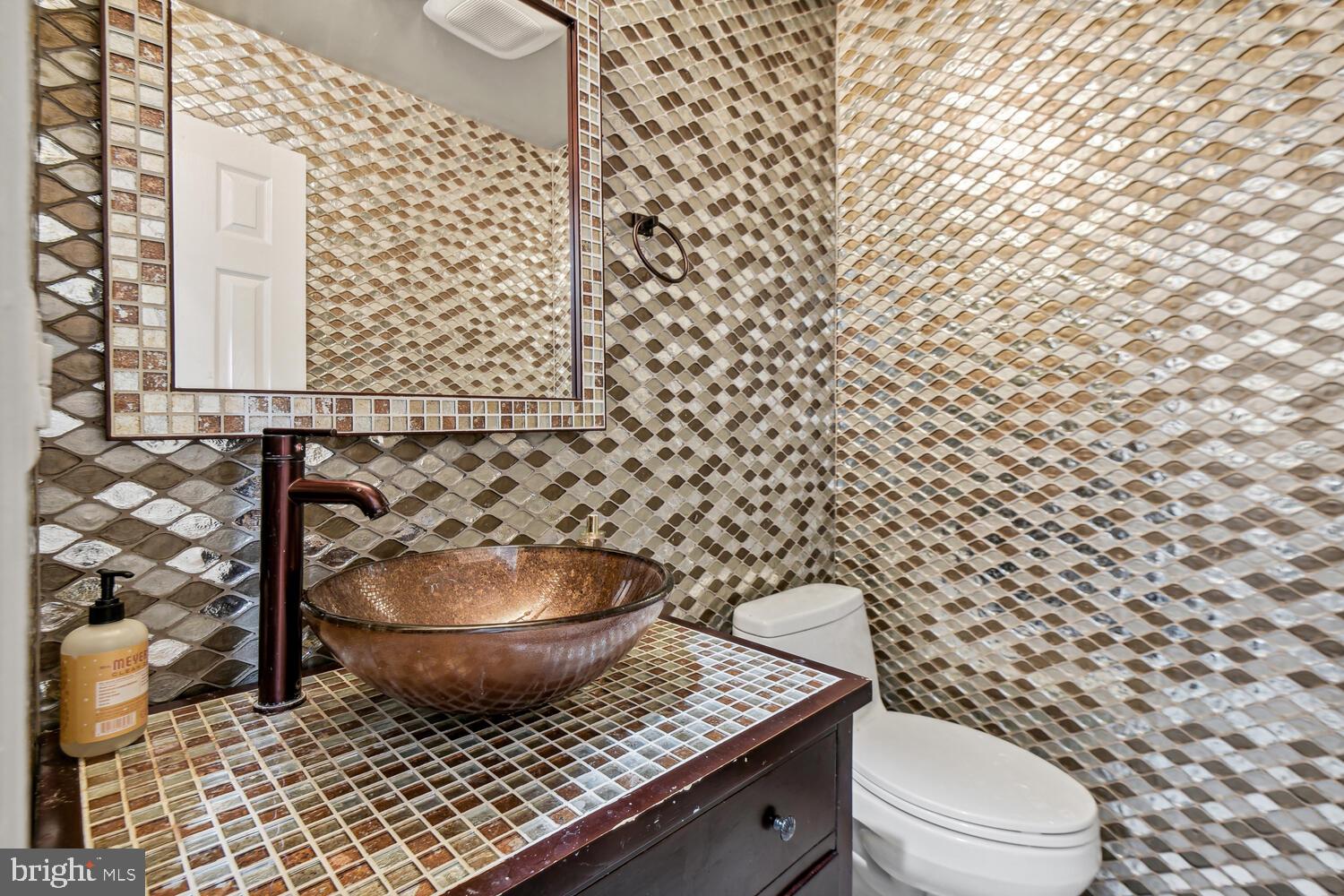 NORWOOD HEIGHTS - Residential Lease