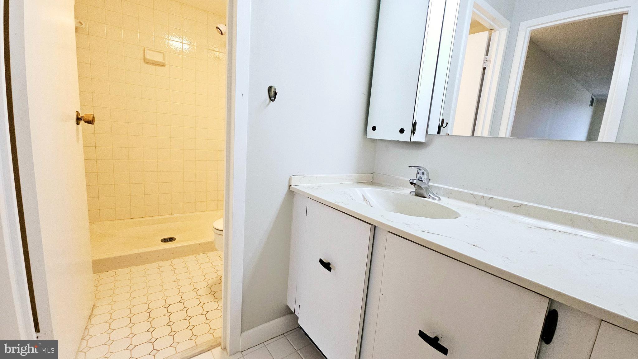 WESTLAKE PARK - Residential