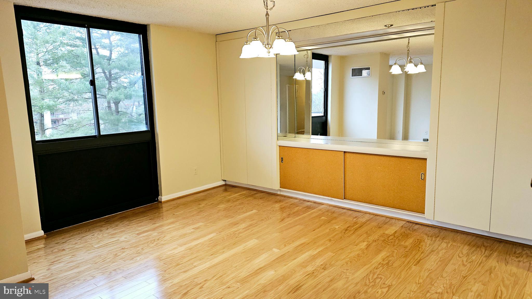 WESTLAKE PARK - Residential