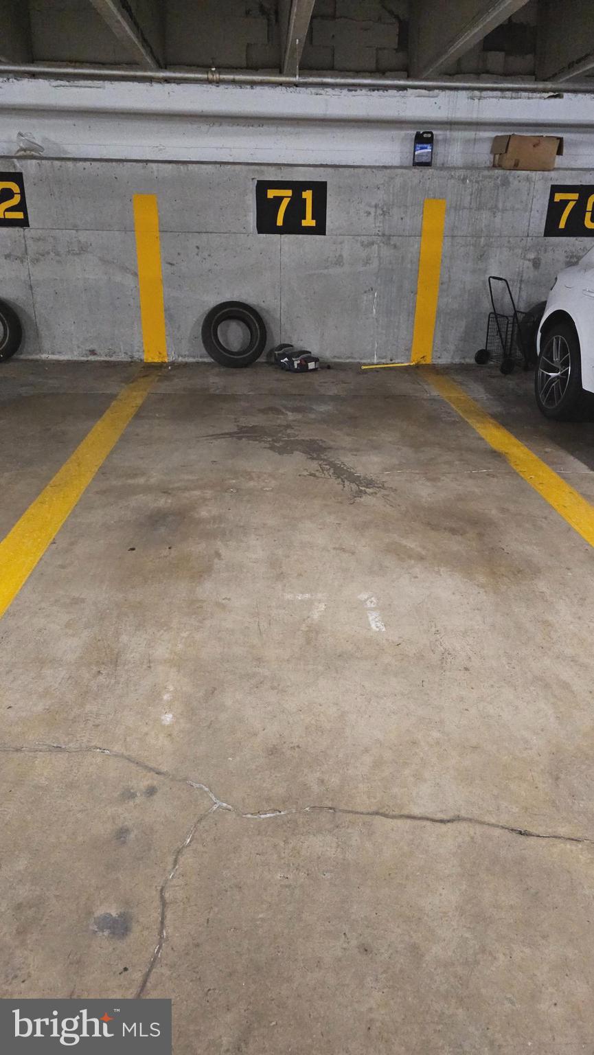 WESTLAKE PARK - Residential