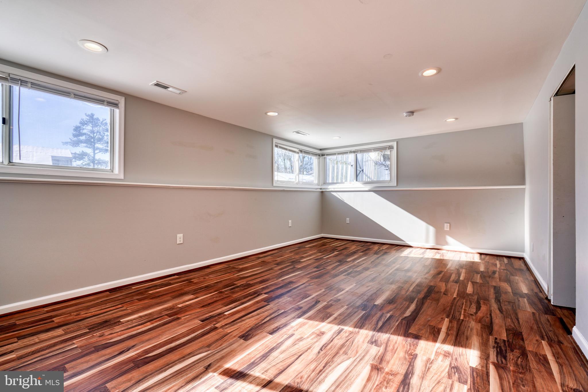 RIDGELY HEIGHTS - Residential