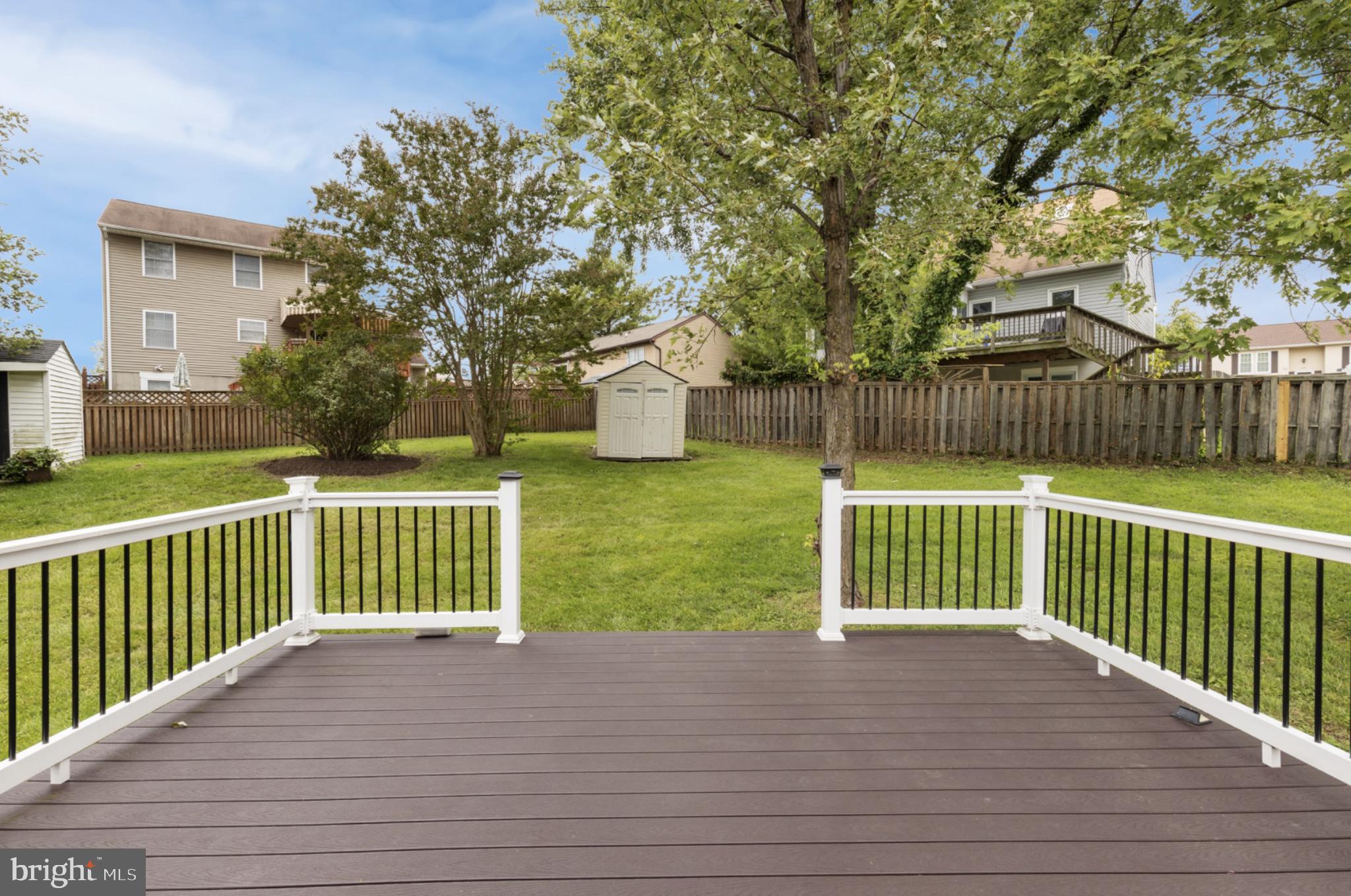 LAWNWOOD - Residential