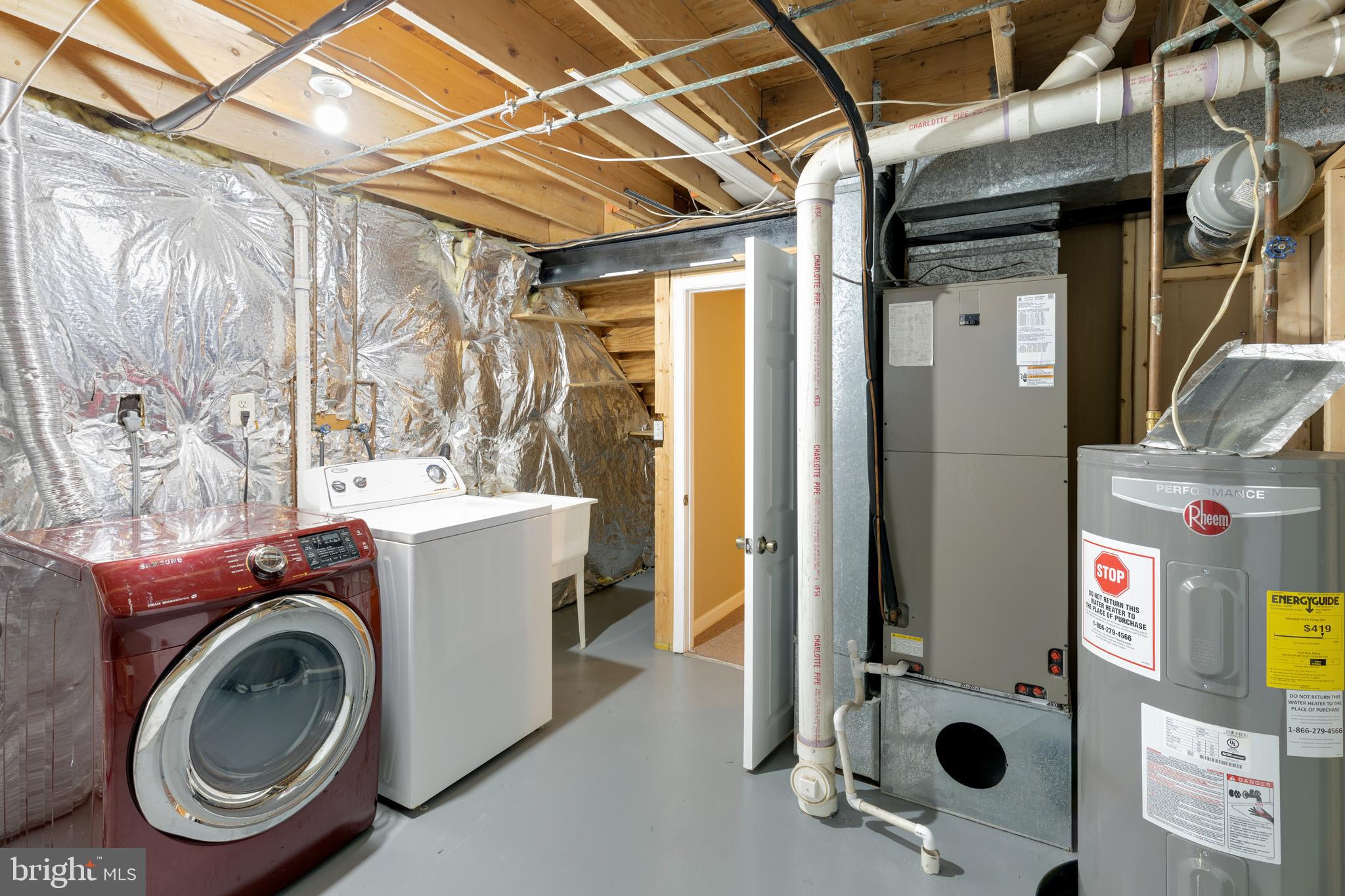 LAWNWOOD - Residential