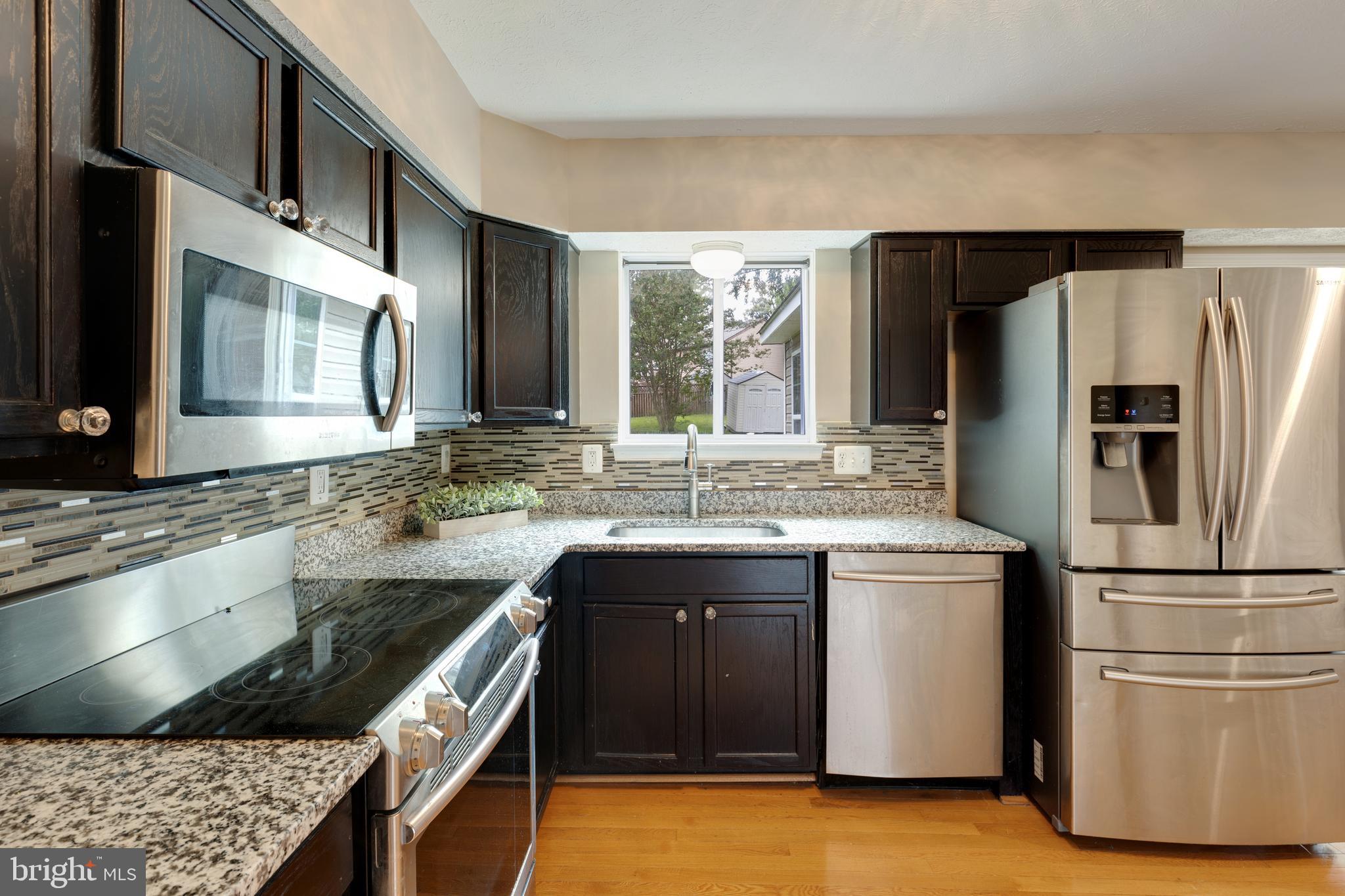 LAWNWOOD - Residential