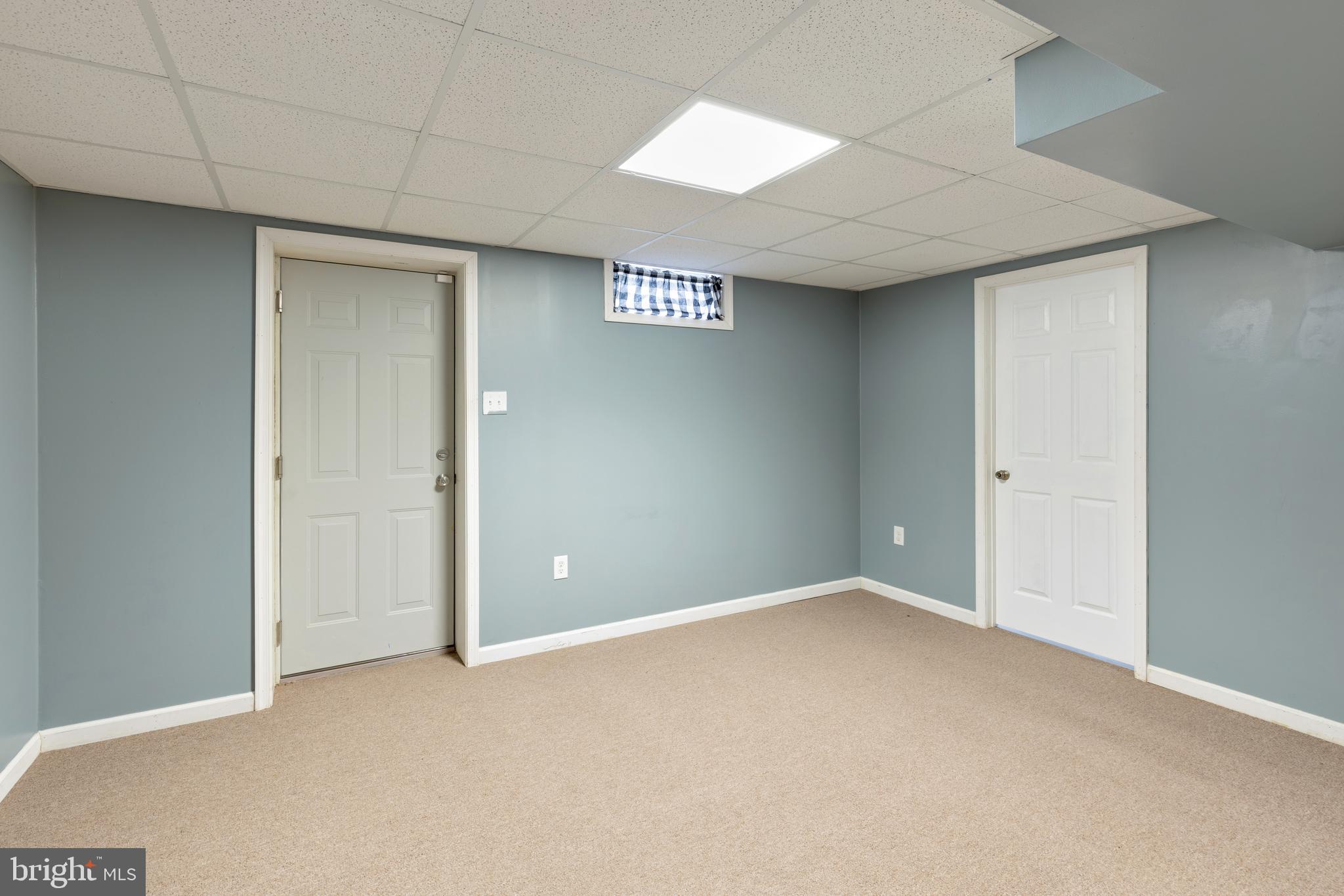 LAWNWOOD - Residential