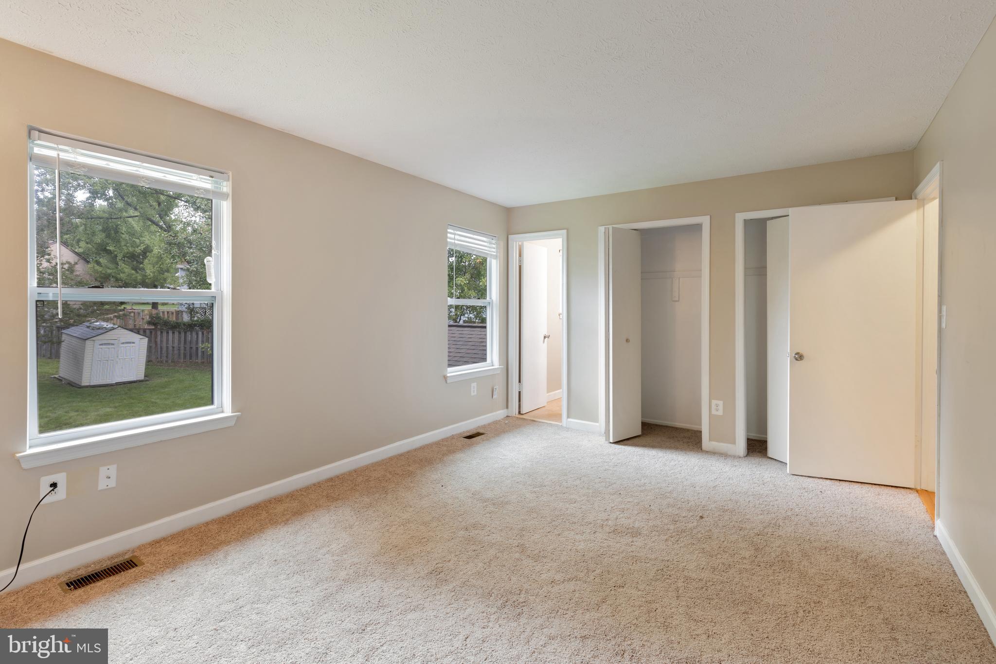 LAWNWOOD - Residential