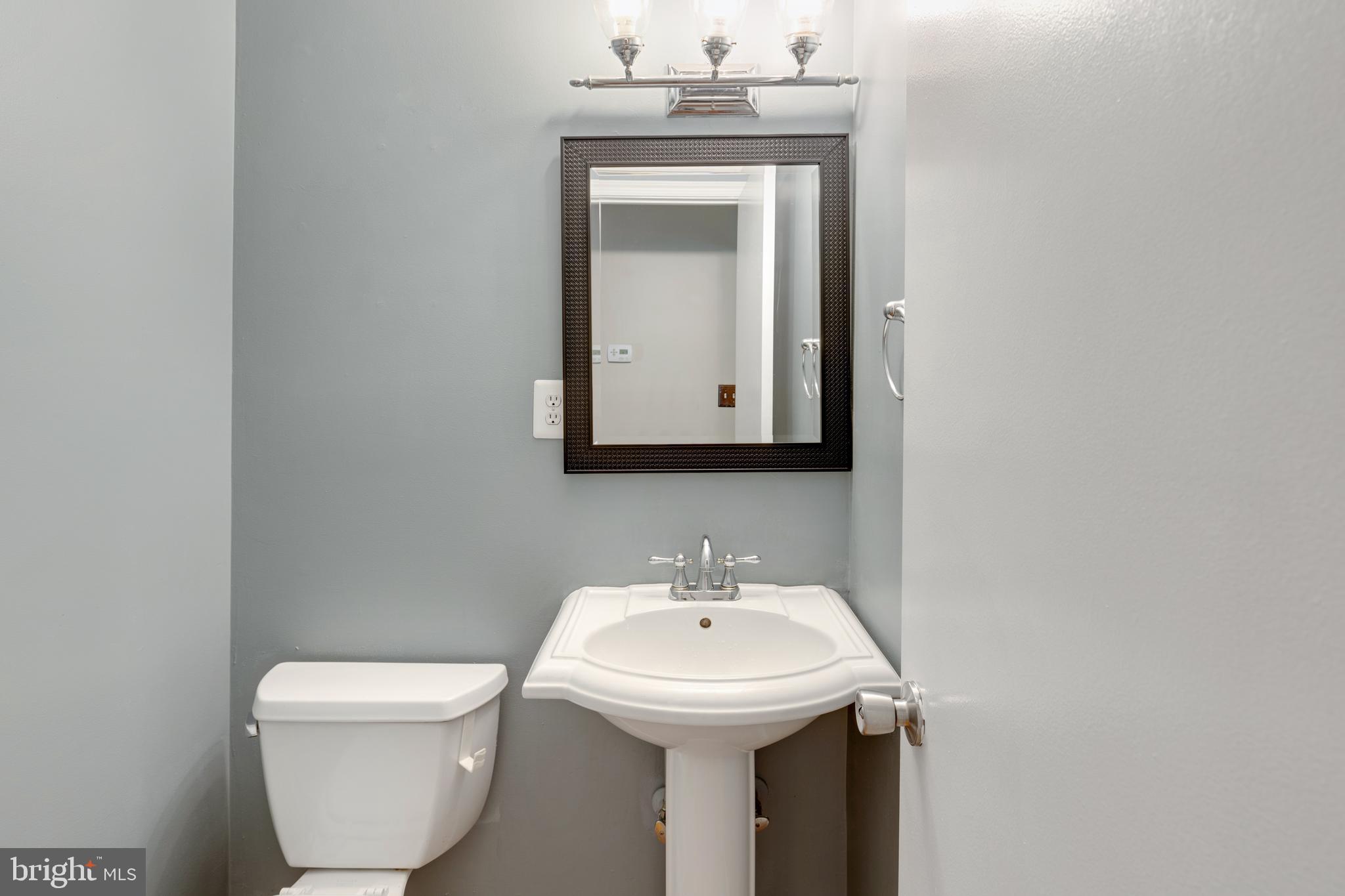 LAWNWOOD - Residential