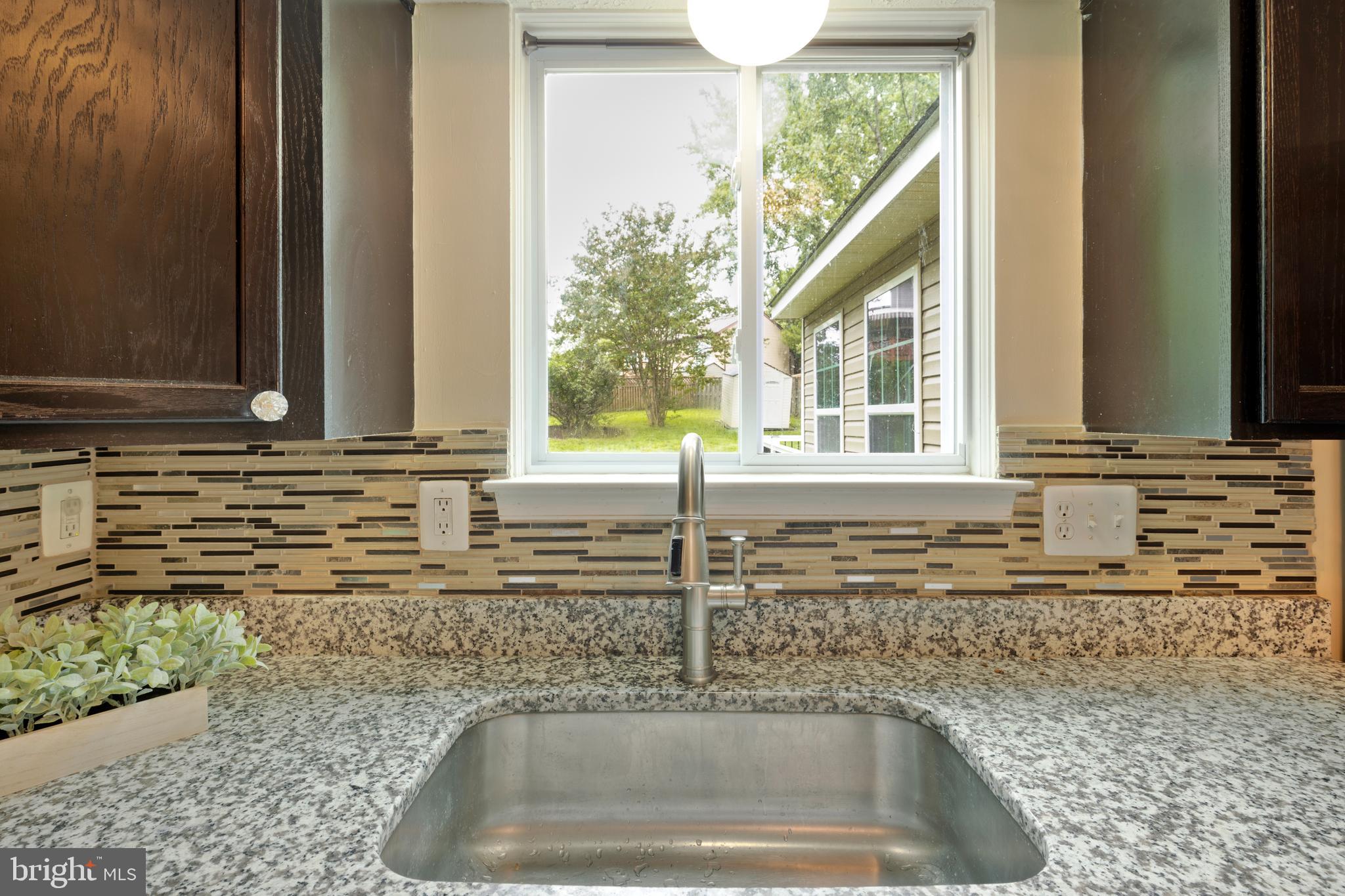 LAWNWOOD - Residential